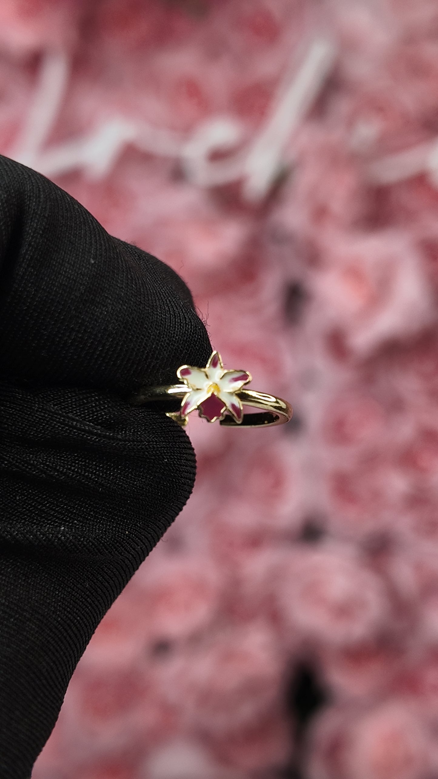 La Colombiana Inspired Collection: Cattleya trianae Cuencanita x Morlaquita Splash Orchid Jewelry Set