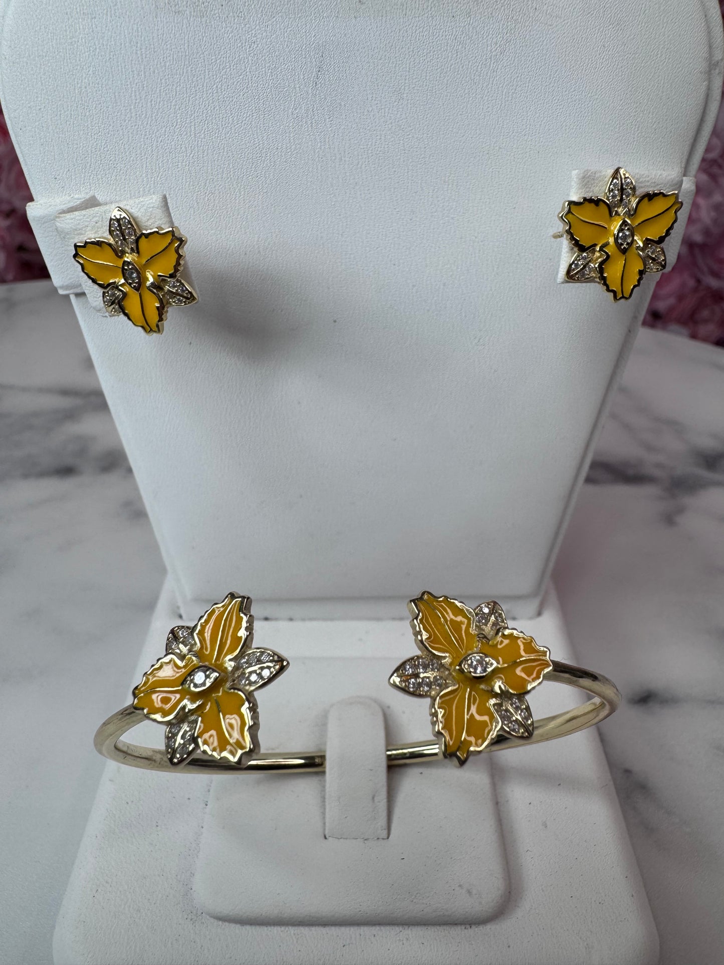 First Edition Cattleya Orchid Flower Bangle Bracelet and Earring Set - Orchidique