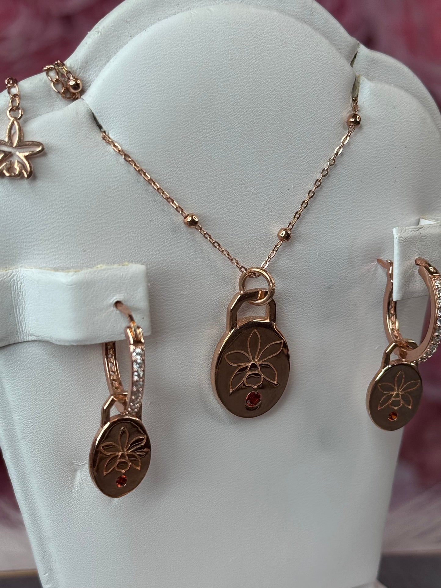 Harmony Rose Gold Collection : Etched 18c Rose Gold Orchid Necklace & Earrings - Orchidique