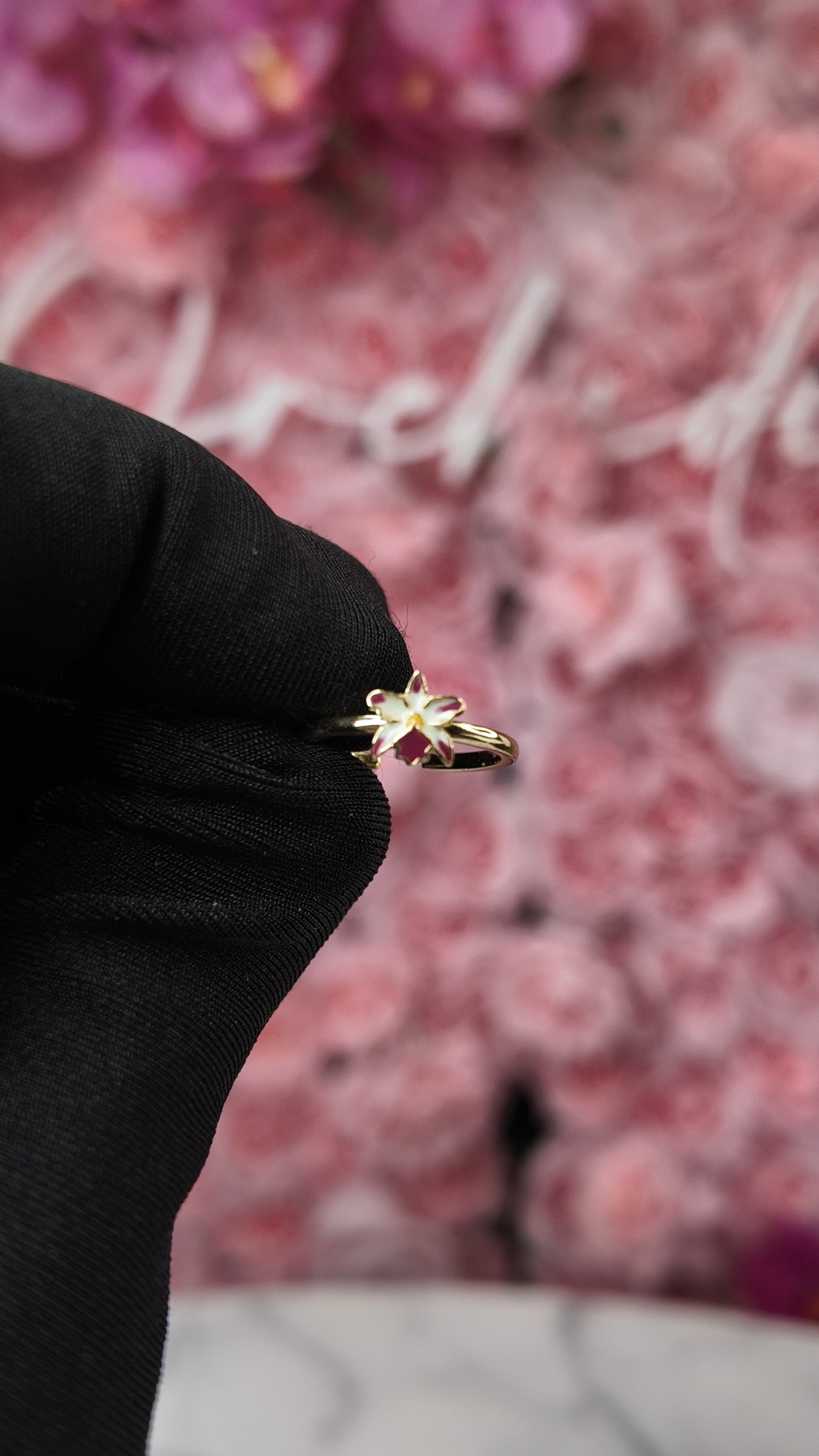 La Colombiana Inspired Collection: Cattleya trianae Cuencanita x Morlaquita Splash Orchid Jewelry Set