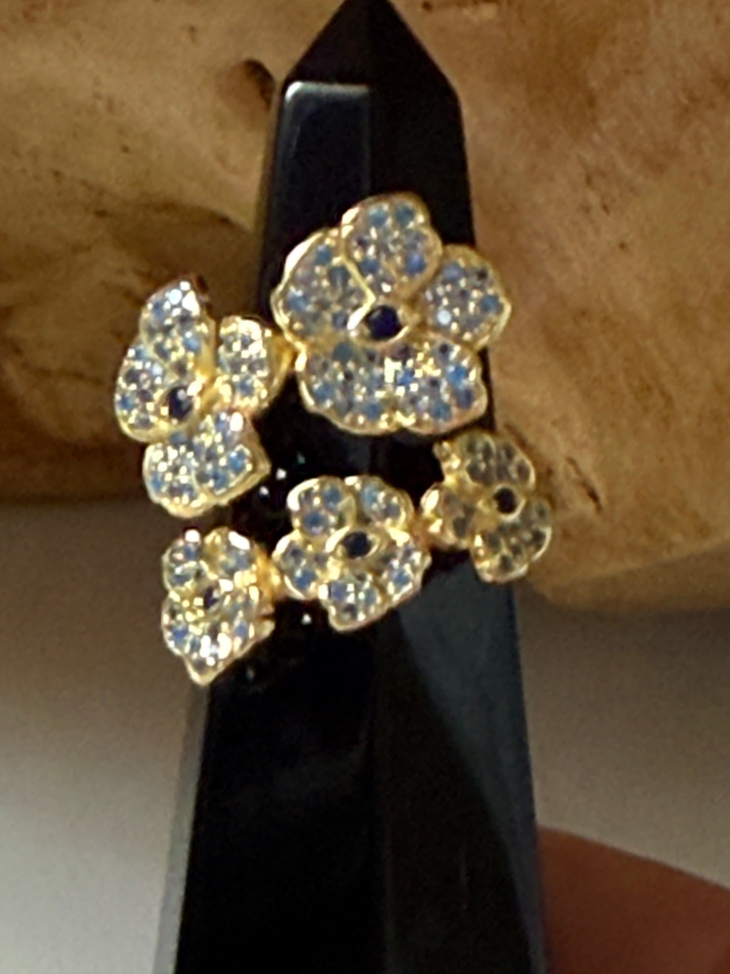 Shimmer me Vanda Collection: Gold- Aqua Zircons