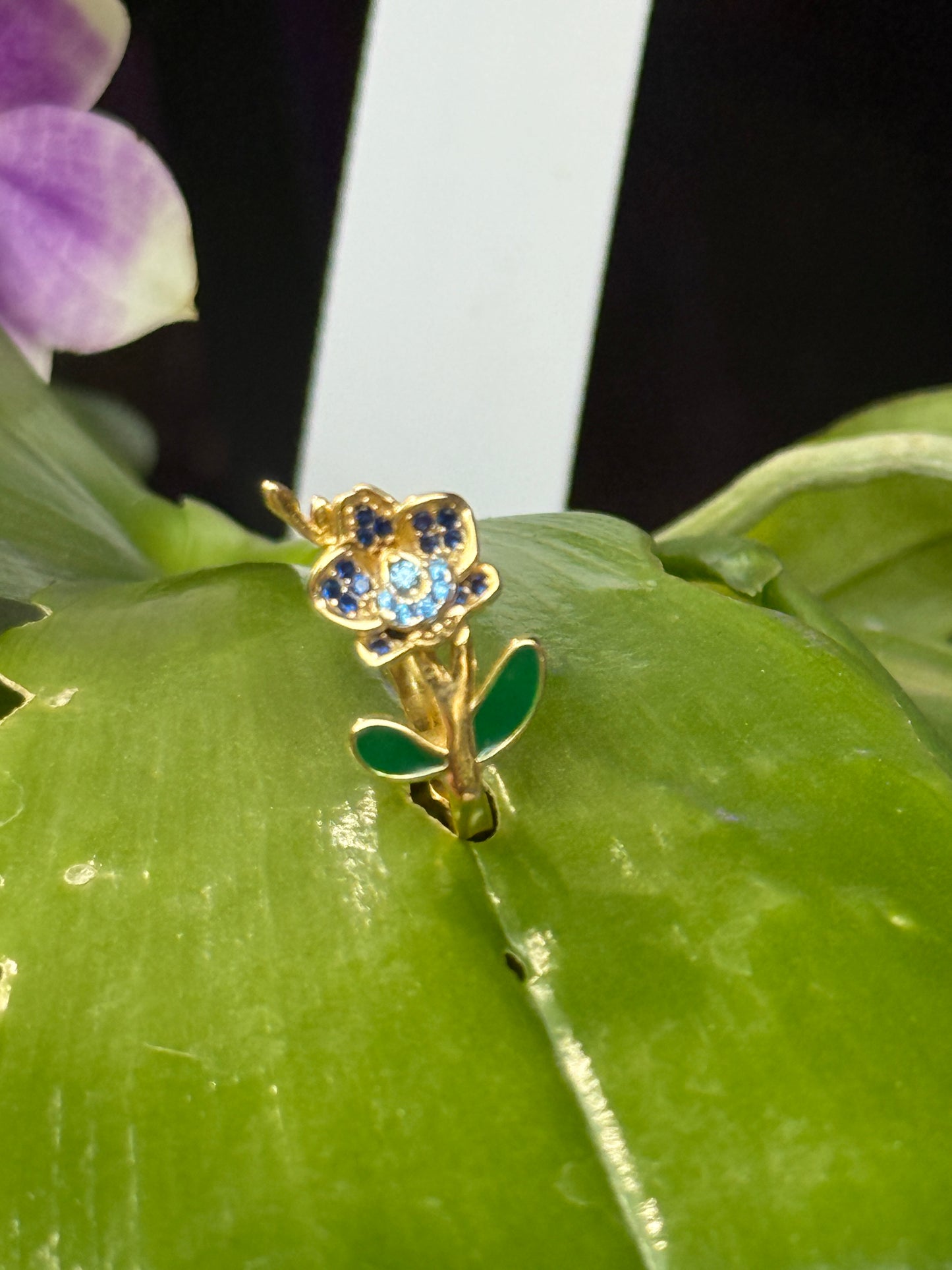 Falena Orchid Collection: Phalaenopsis Orchid Earrings with Leaf