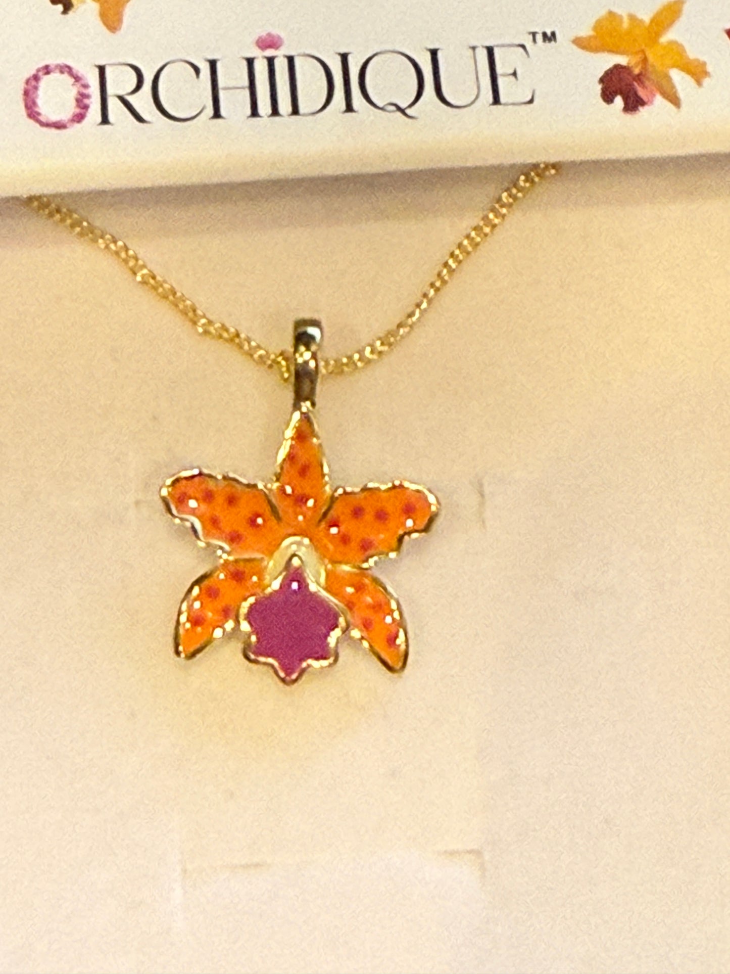 La Colombiana Collection: Rhynchomyrmeleya SunCoast Love Orchid Jewelry Set