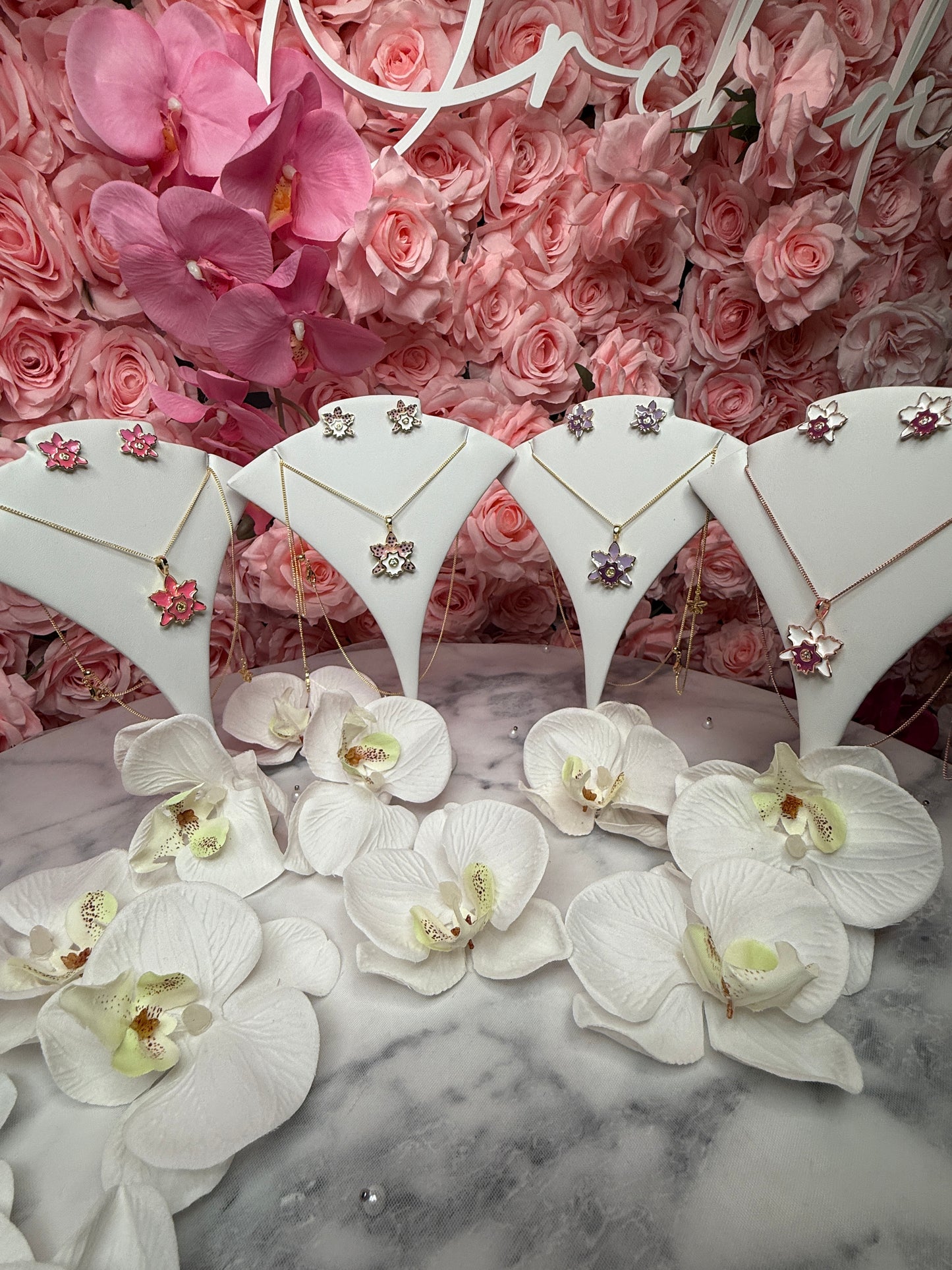 Rhyncholaeliocattleya (RLC) Collection: White with Pink Lip Cattleya Orchid Earrings - Orchidique