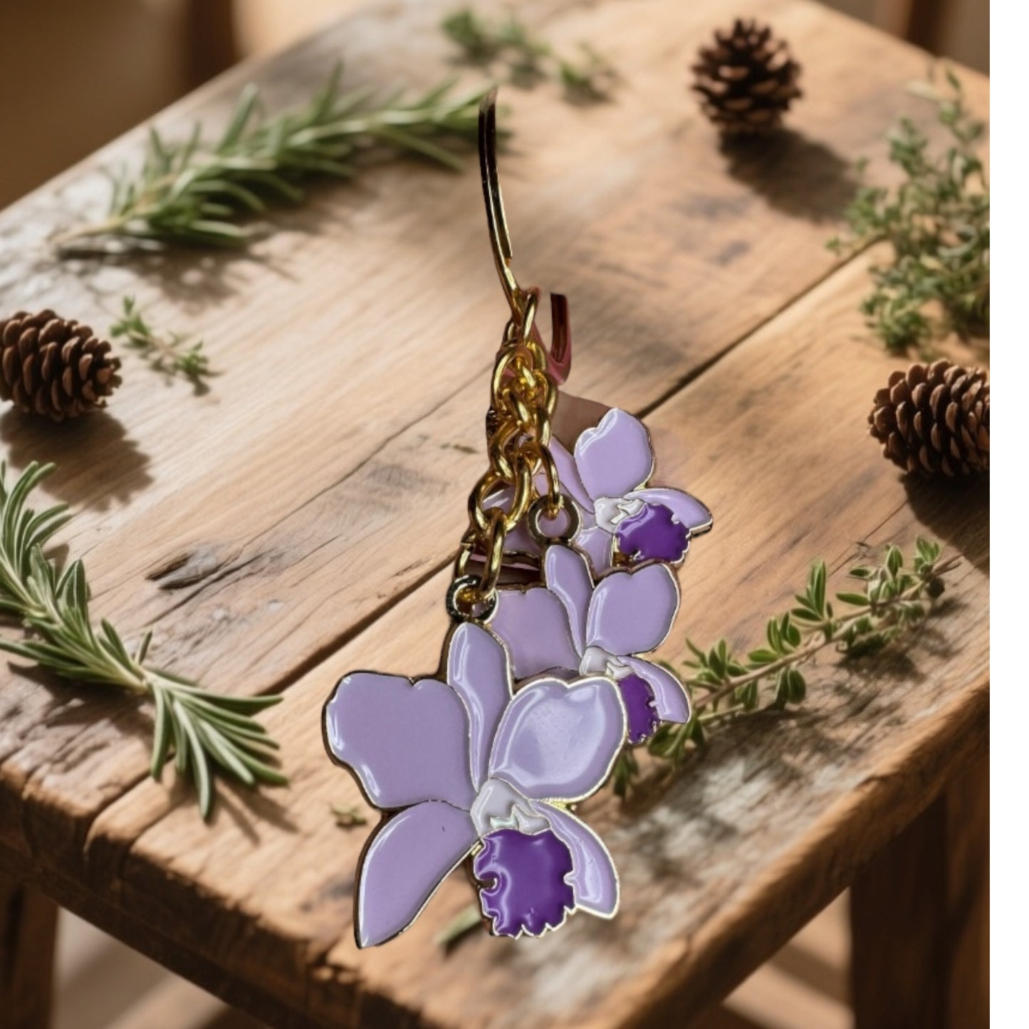 Cattleya Purple Orchid Keychain - Orchidique