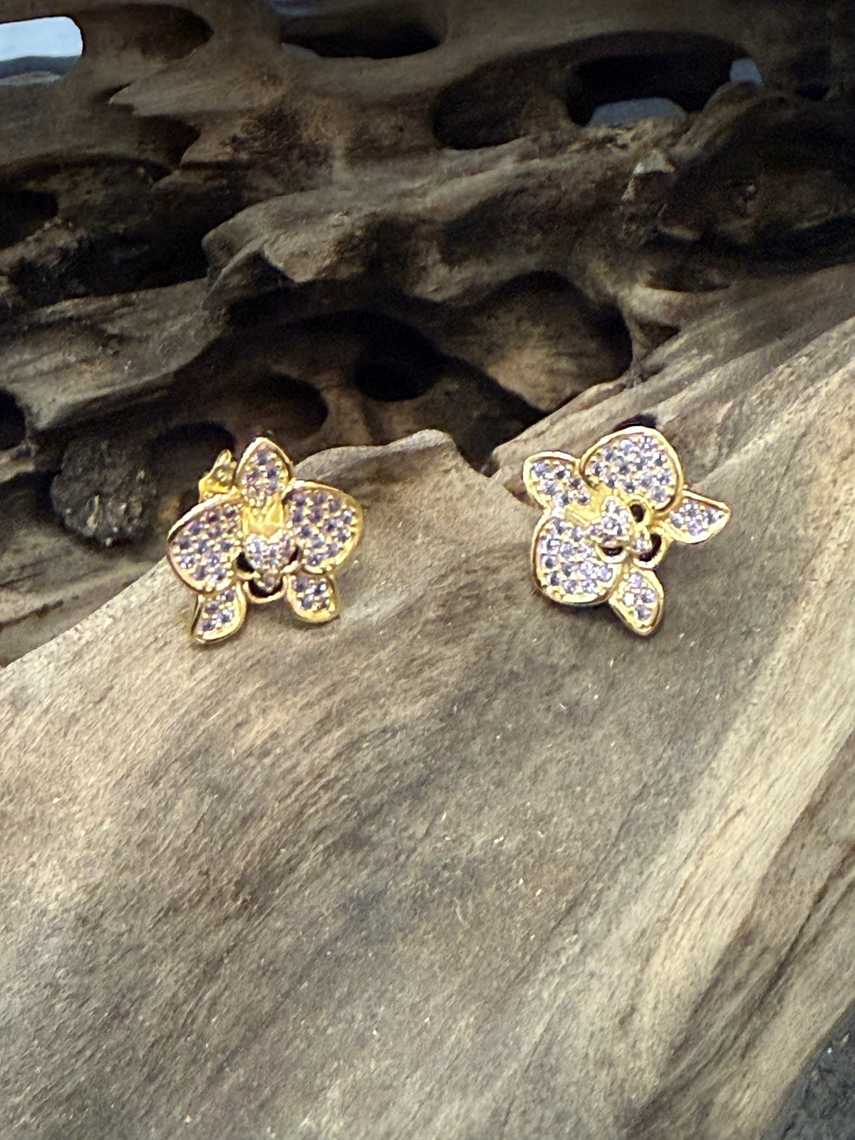 phalaenopsis orchid necklace or earrings, pearl, 14K gold plated sterling silver, eighth view – Orchidique
