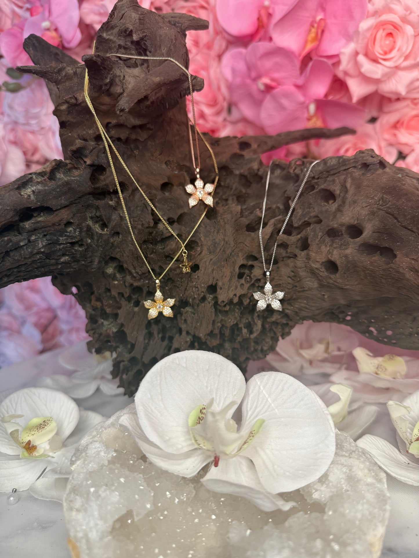 La Brillosa Cattleya Collection: Orchid Pendant Necklace - Orchidique