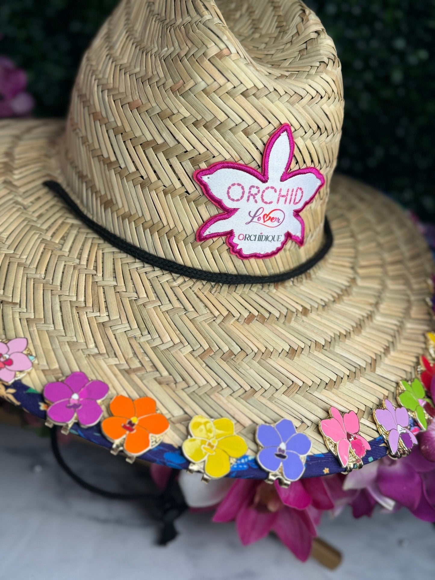 Cattleya Orchid Flower Golf Hat Charm Marker • Luxury Golf Ball Marker with Hat Clip • Unique Gift for Golfers • Flower Hat Clip - Orchidique