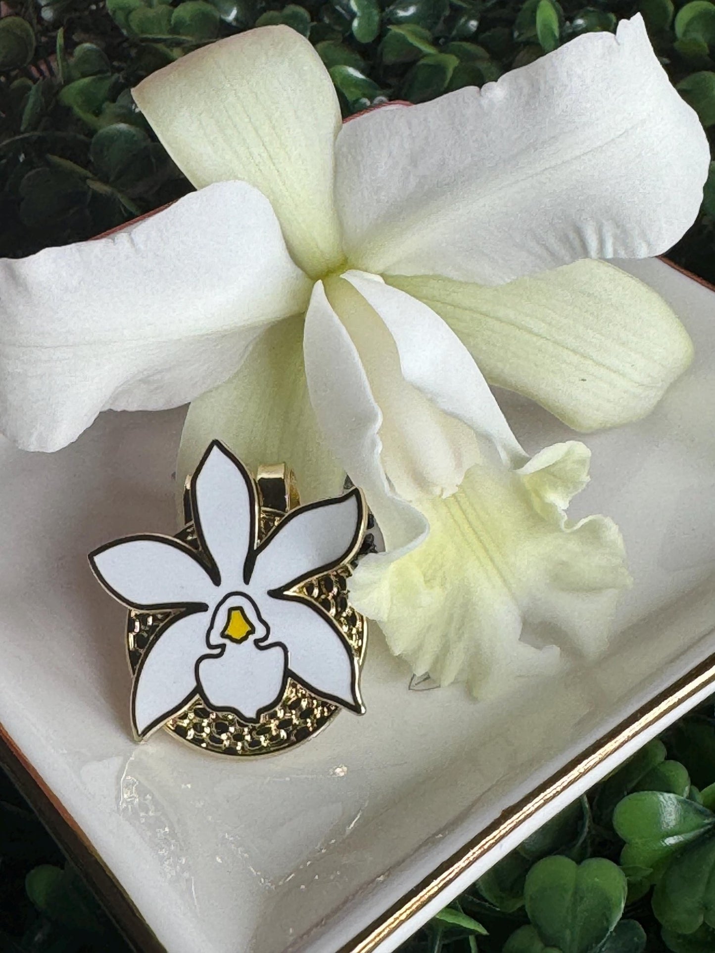 Cattleya Orchid Golf Hat Charm Marker • Luxury Golf Ball Marker with Hat Clip • Unique Gift for Golfers • Flower Hat Clip - Orchidique