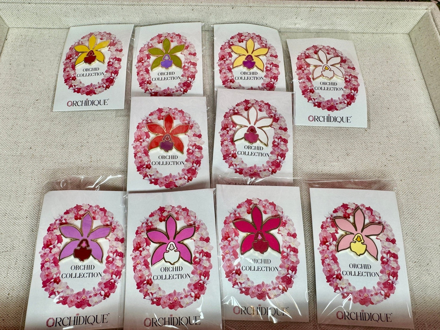 Cattleya Orchid Golf Hat Charm Marker • Luxury Golf Ball Marker with Hat Clip • Unique Gift for Golfers • Flower Hat Clip - Orchidique