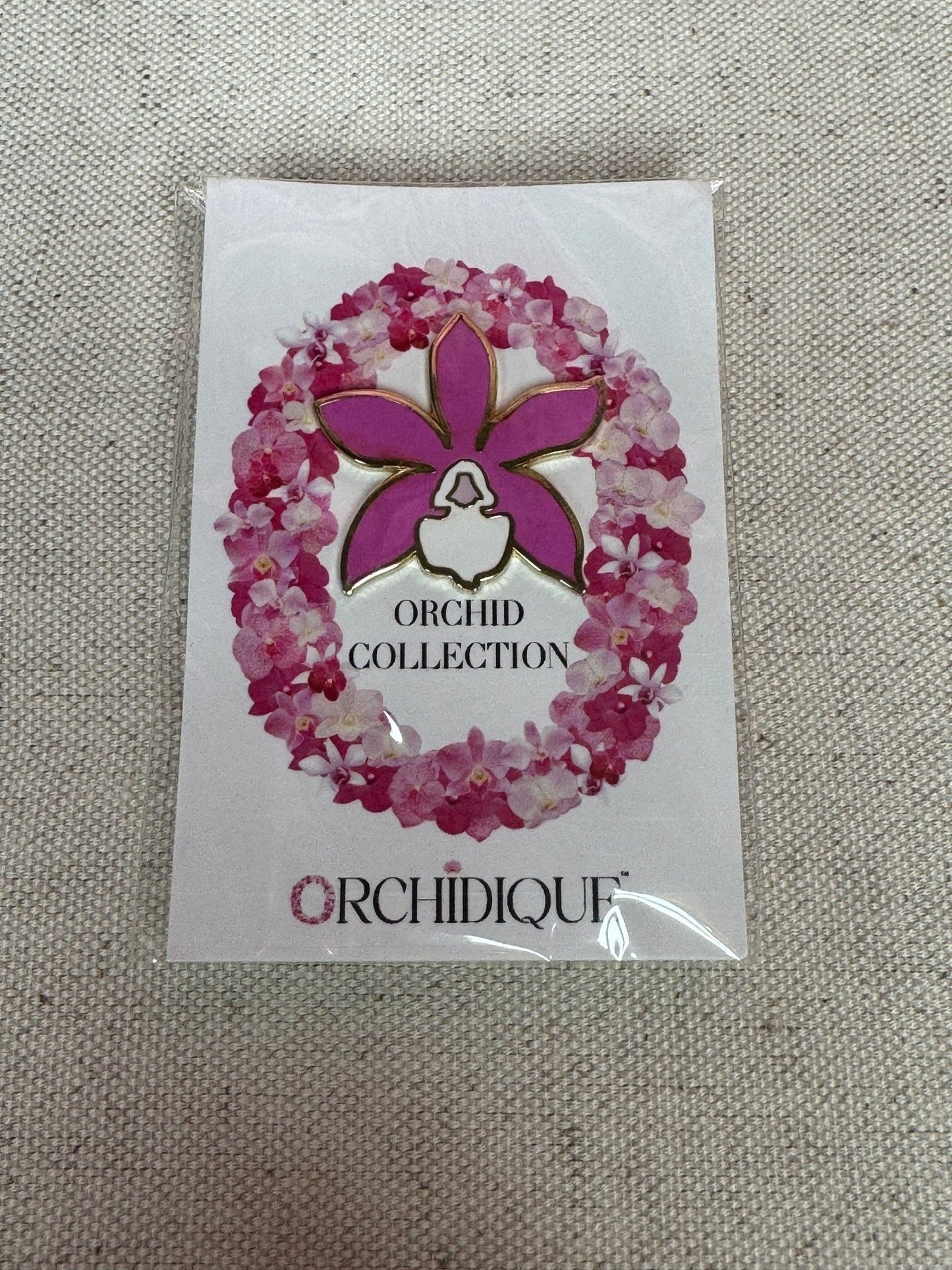 Cattleya Orchid Golf Hat Charm Marker • Luxury Golf Ball Marker with Hat Clip • Unique Gift for Golfers • Flower Hat Clip - Orchidique