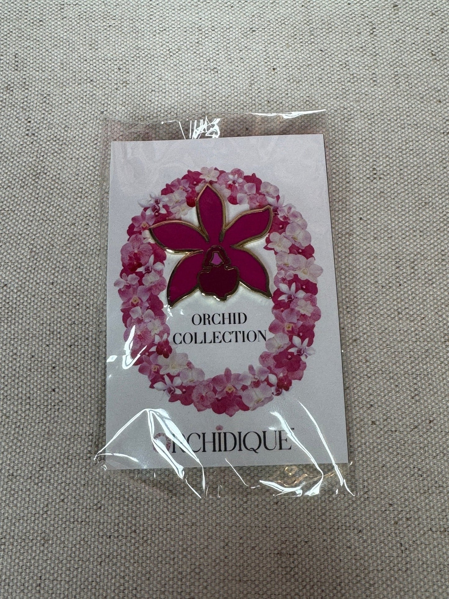 Cattleya Orchid Golf Hat Charm Marker • Luxury Golf Ball Marker with Hat Clip • Unique Gift for Golfers • Flower Hat Clip - Orchidique