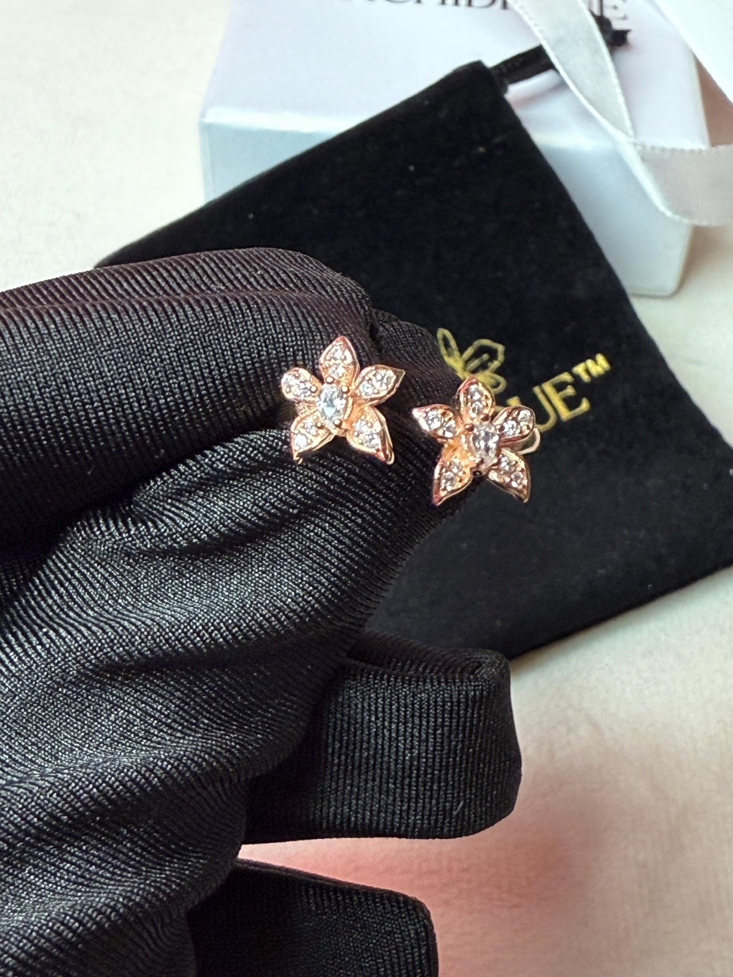Orchid Bloom Lariat Necklace • Orchid Pendant • Choker • Gold or White Gold: La Brillosa Collection