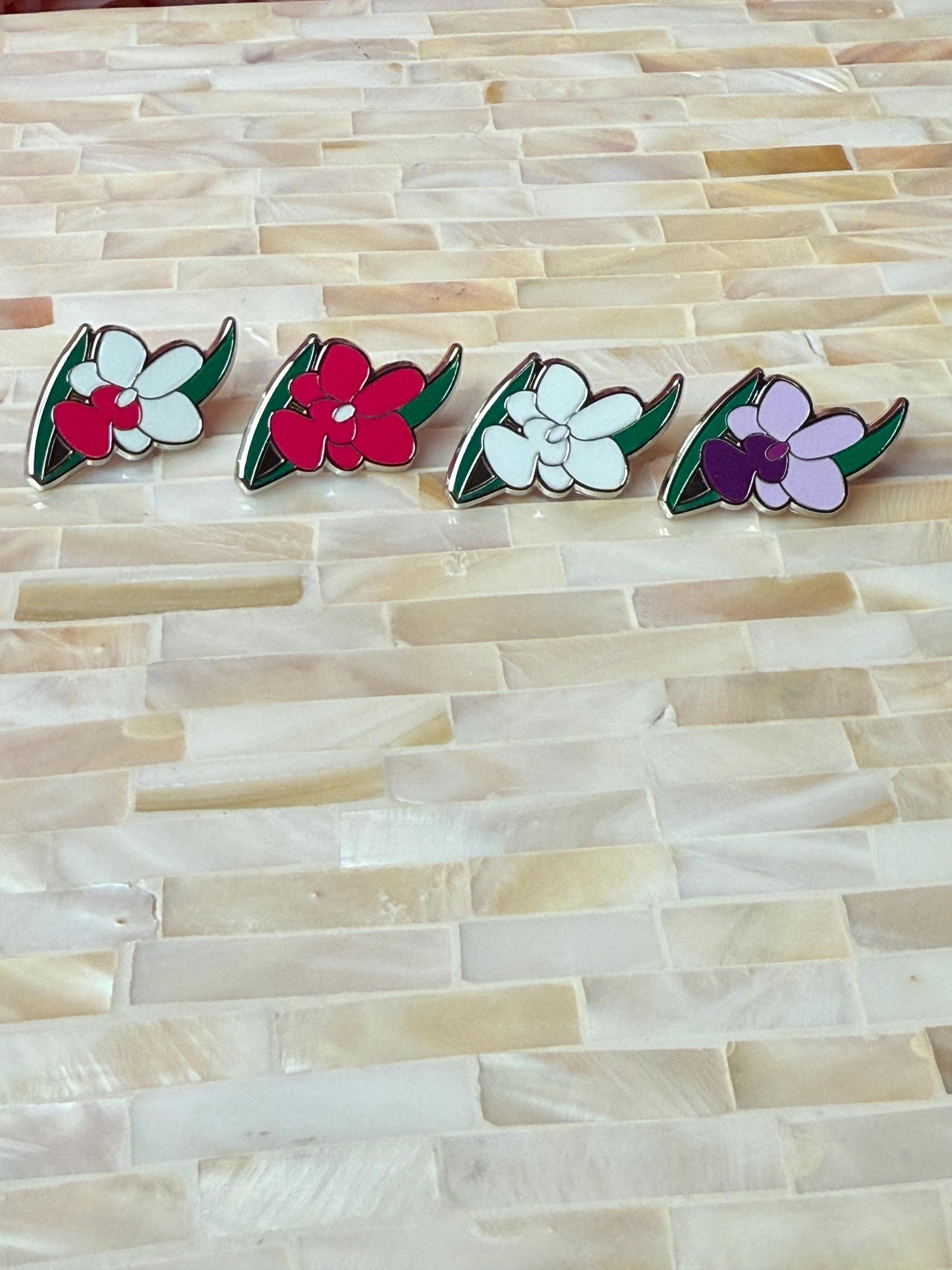 Plant Enamel Pin- Cattleya Orchid Flower Enamel Pin β’ Floral Pin Collector Item β’ Orchid Charm β’ Pins and Badges