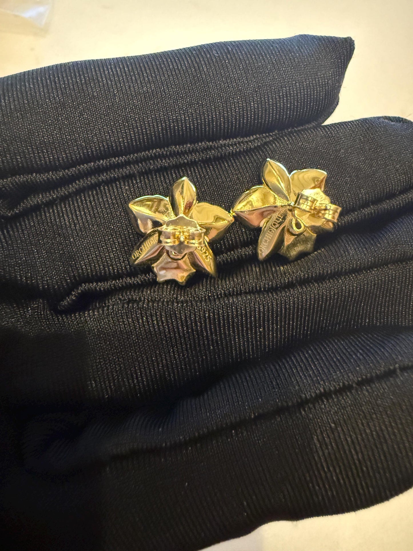 The Hawaiian Collection: Brassolaeliocattleya Orchid Earrings • Orchid Earrings