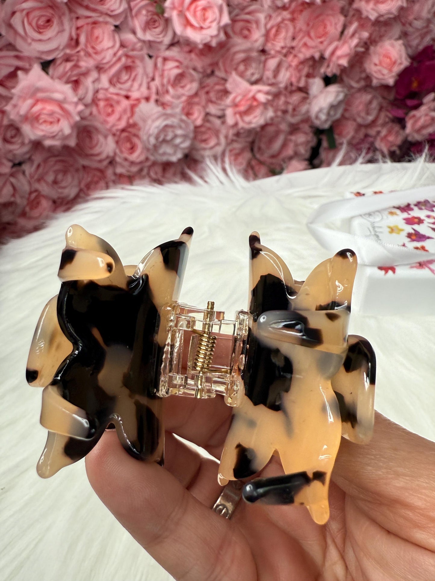 Cameo Milk Mini Orchid Hair Claw Clip: Flower Hair Accessory