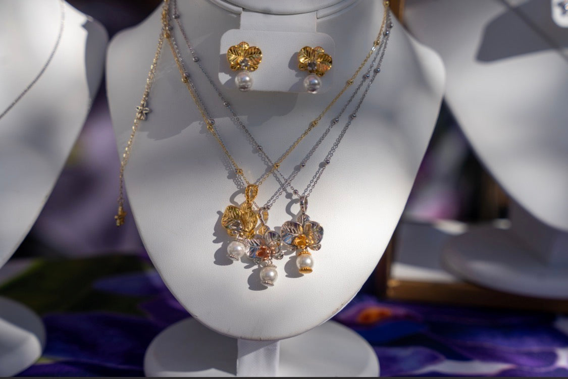 Orchid Pearl Drop Wedding Earrings and Necklace Pendant • Two Tone Phalaenopsis Orchid Jewelry - Orchidique