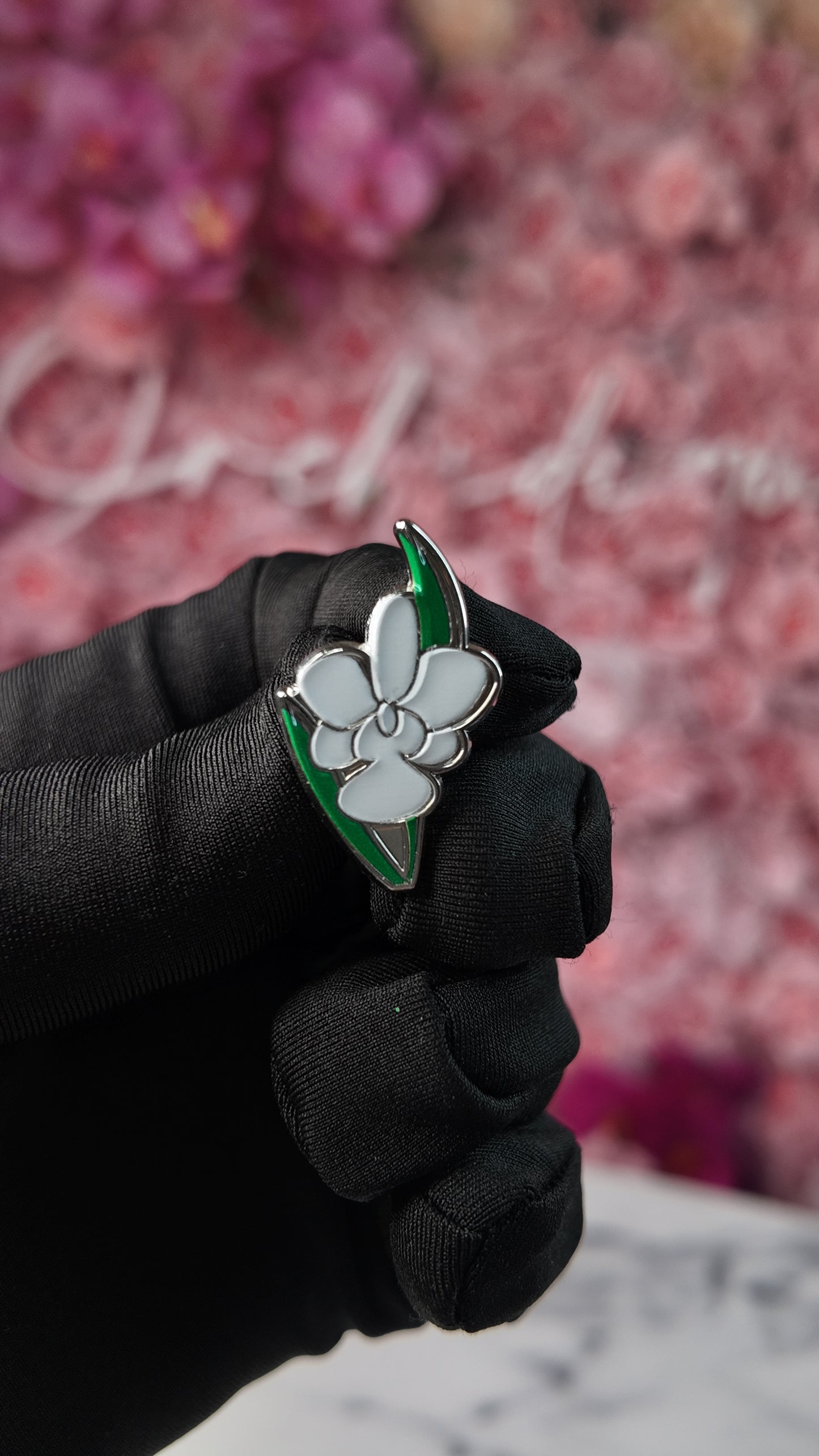 Cattleya Walkeriana Orchid Plant Enamel Pin