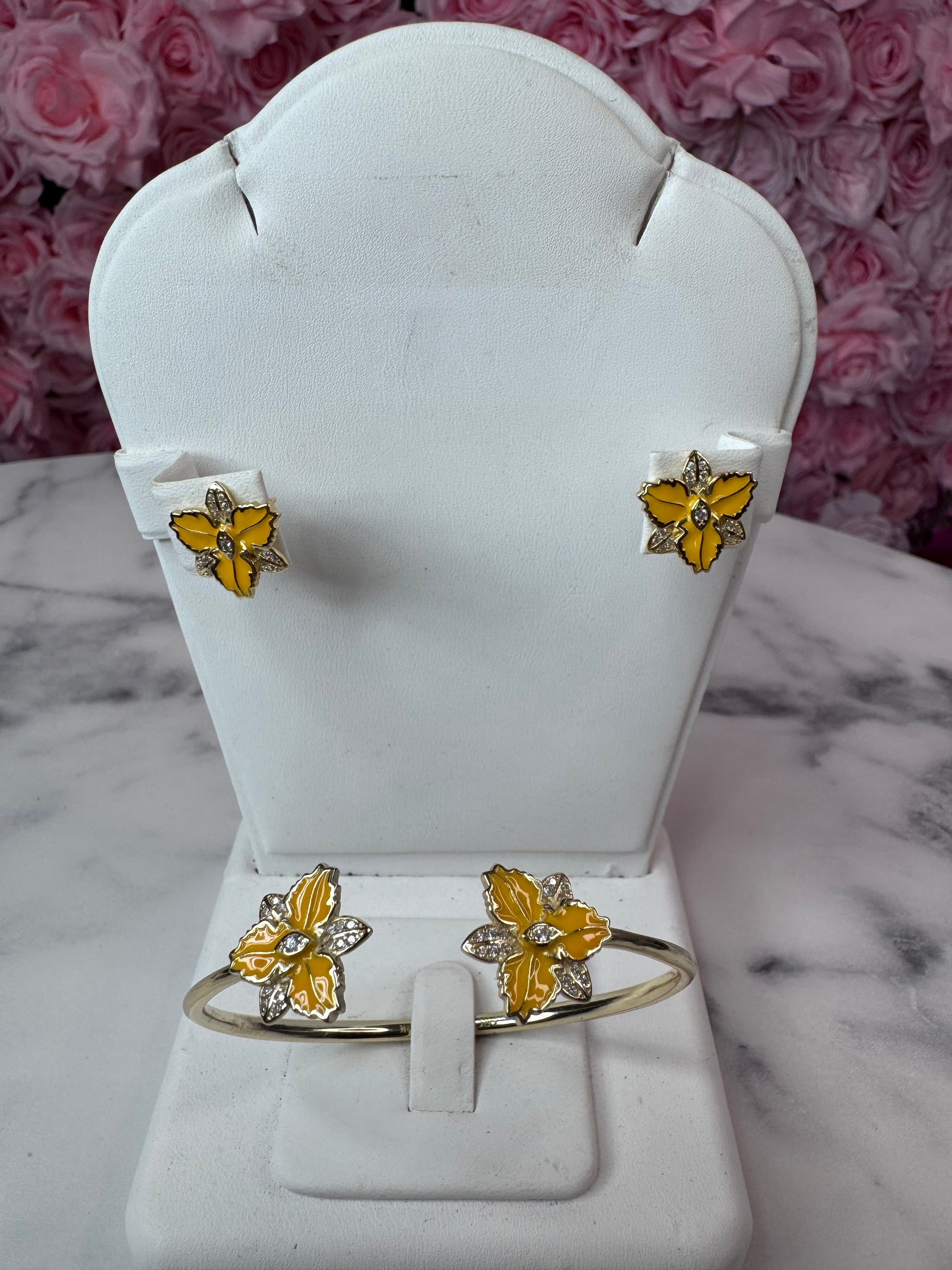 First Edition Cattleya Orchid Flower Bangle Bracelet and Earring Set - Orchidique