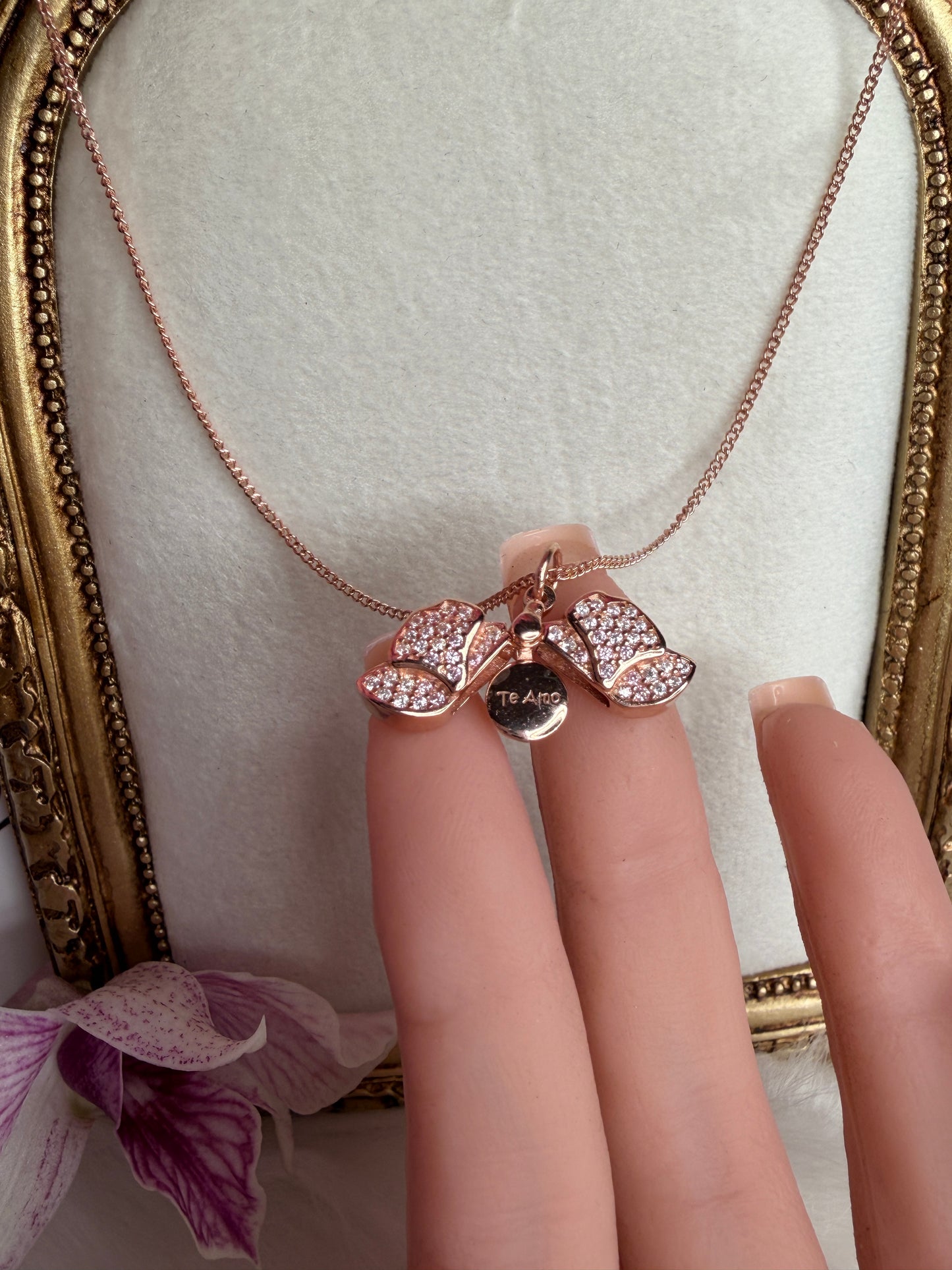 The Locket Collection: Dendrobium Orchid Locket Pendant Necklace –"I Love You," "Te Amo," or "Je T'aime"– Rose Gold - Orchidique