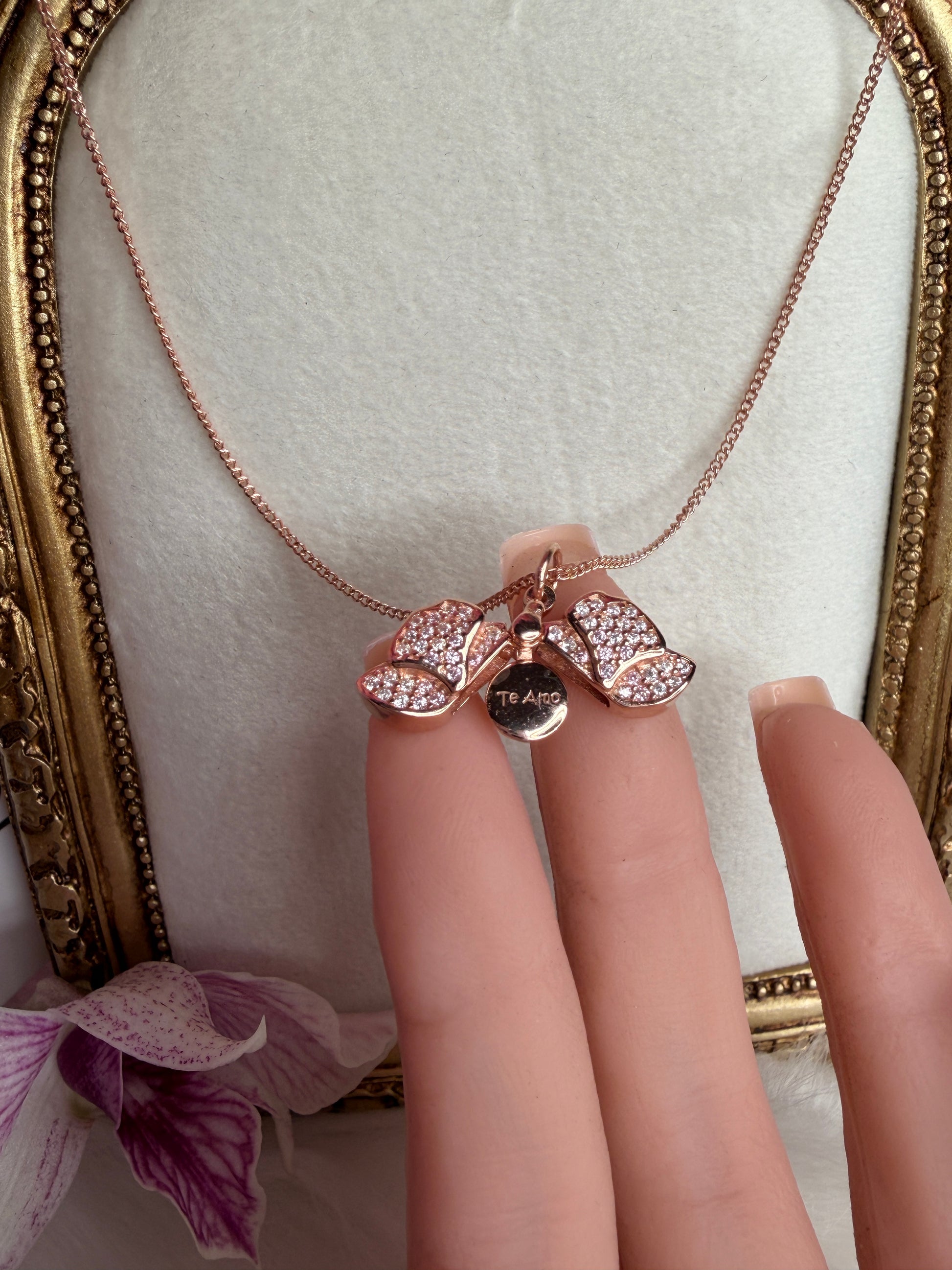 The Locket Collection: Dendrobium Orchid Locket Pendant Necklace –"I Love You," "Te Amo," or "Je T'aime"– Rose Gold - Orchidique