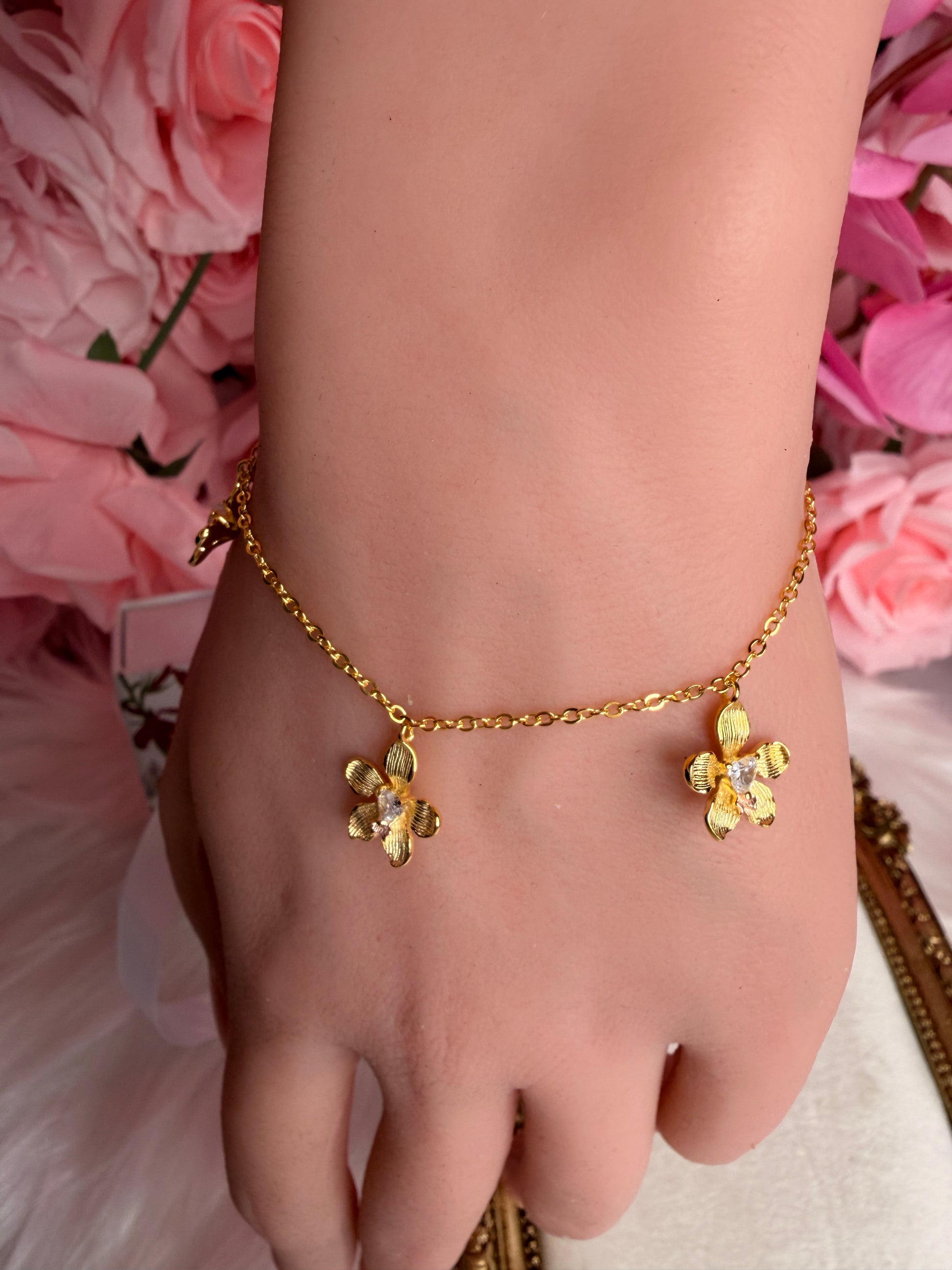 Vanda Loke Triple Orchid Bracelet : Gold Plated - Orchidique