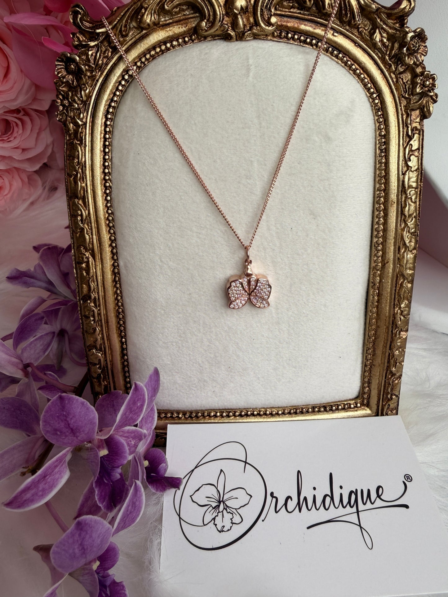 The Locket Collection: Dendrobium Orchid Locket Pendant Necklace –"I Love You," "Te Amo," or "Je T'aime"– Rose Gold - Orchidique
