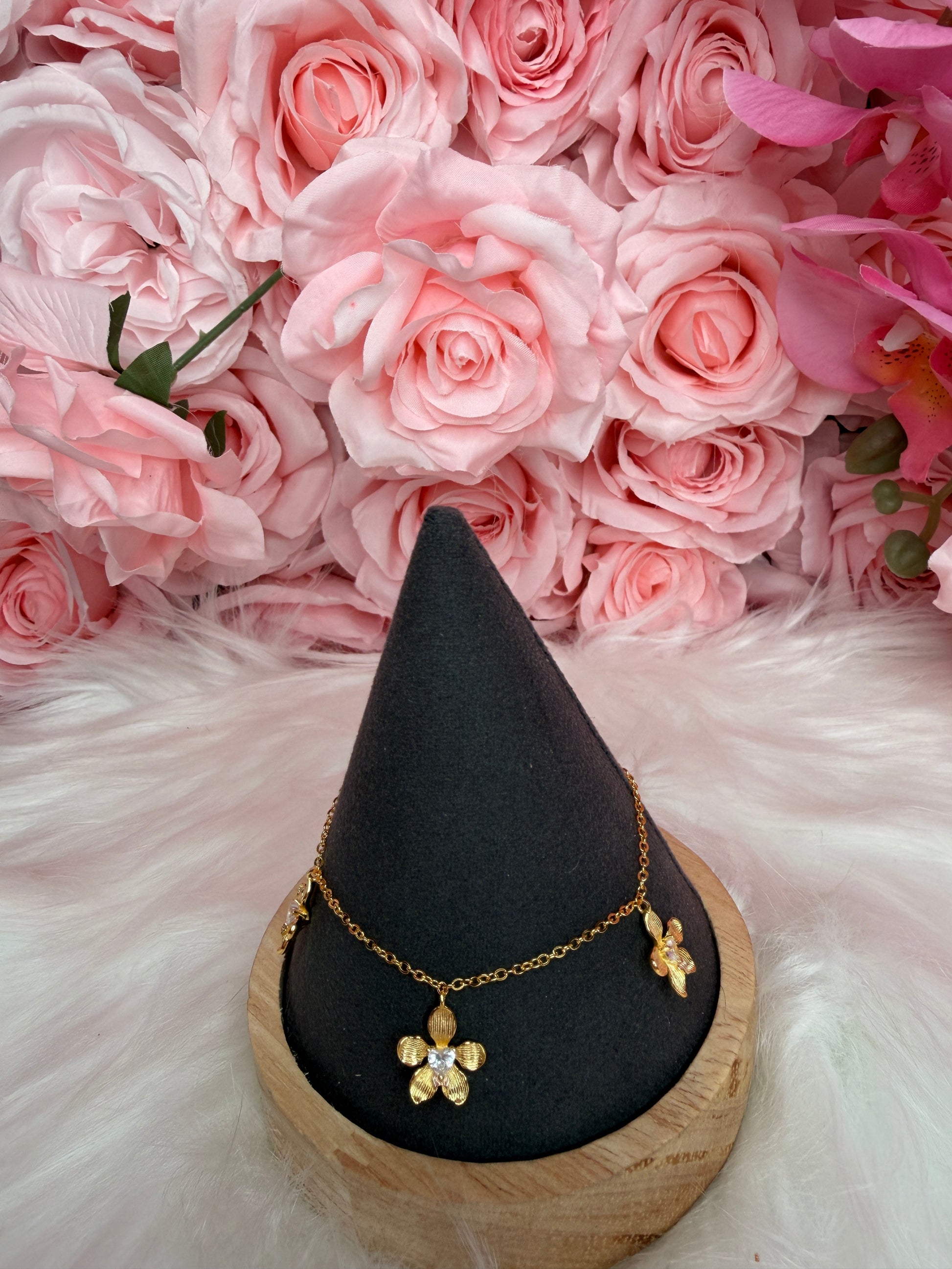 Vanda Triple Orchid Bracelet : Gold Plated - Orchidique