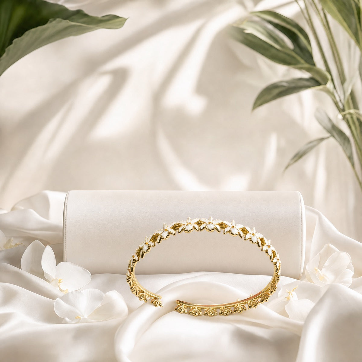 La Colombiana Orchid Bangle • Alba White Cattleya Flowers • 925 Silver 14K Gold Plated - Orchidique