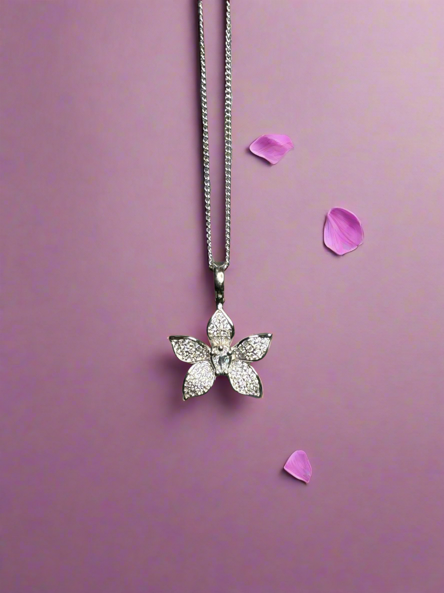 La Brillosa Cattleya Collection: Orchid Pendant Necklace