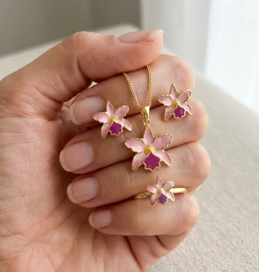 La Colombiana Inspired Collection: Cattleya TrianaePink Sian Orchid Jewelry
