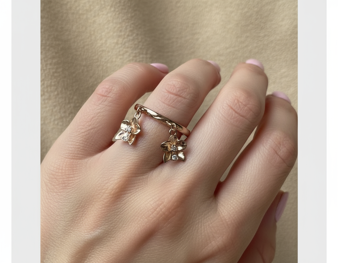 A Mother's Love Ring: Vanda, Phalaenopsis & Cattleya