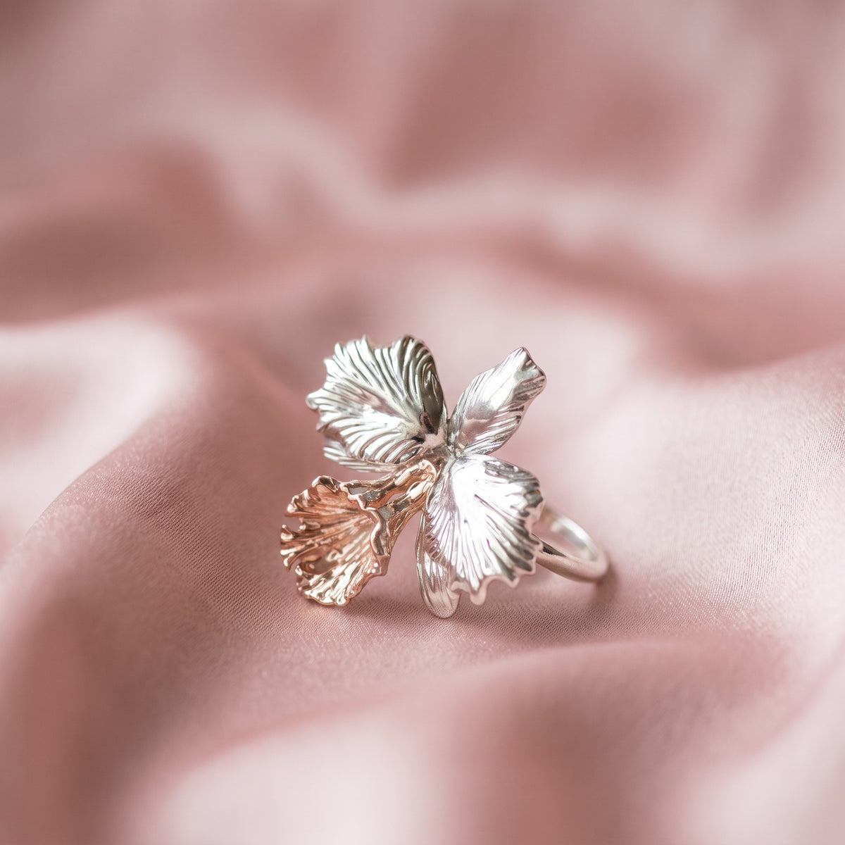 Drama Cattleya Dowiana Statement Ring Gift Box with Orchid Blooms - Orchidique