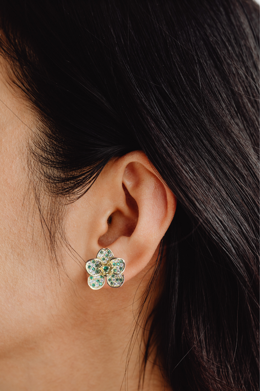 Shimmer me Vanda Collection: Gold Vanda Studs with Emerald Zircons