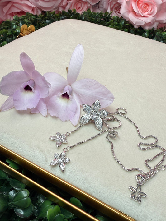 La Brillosa Cattleya Collection: Orchid Lariat Necklace