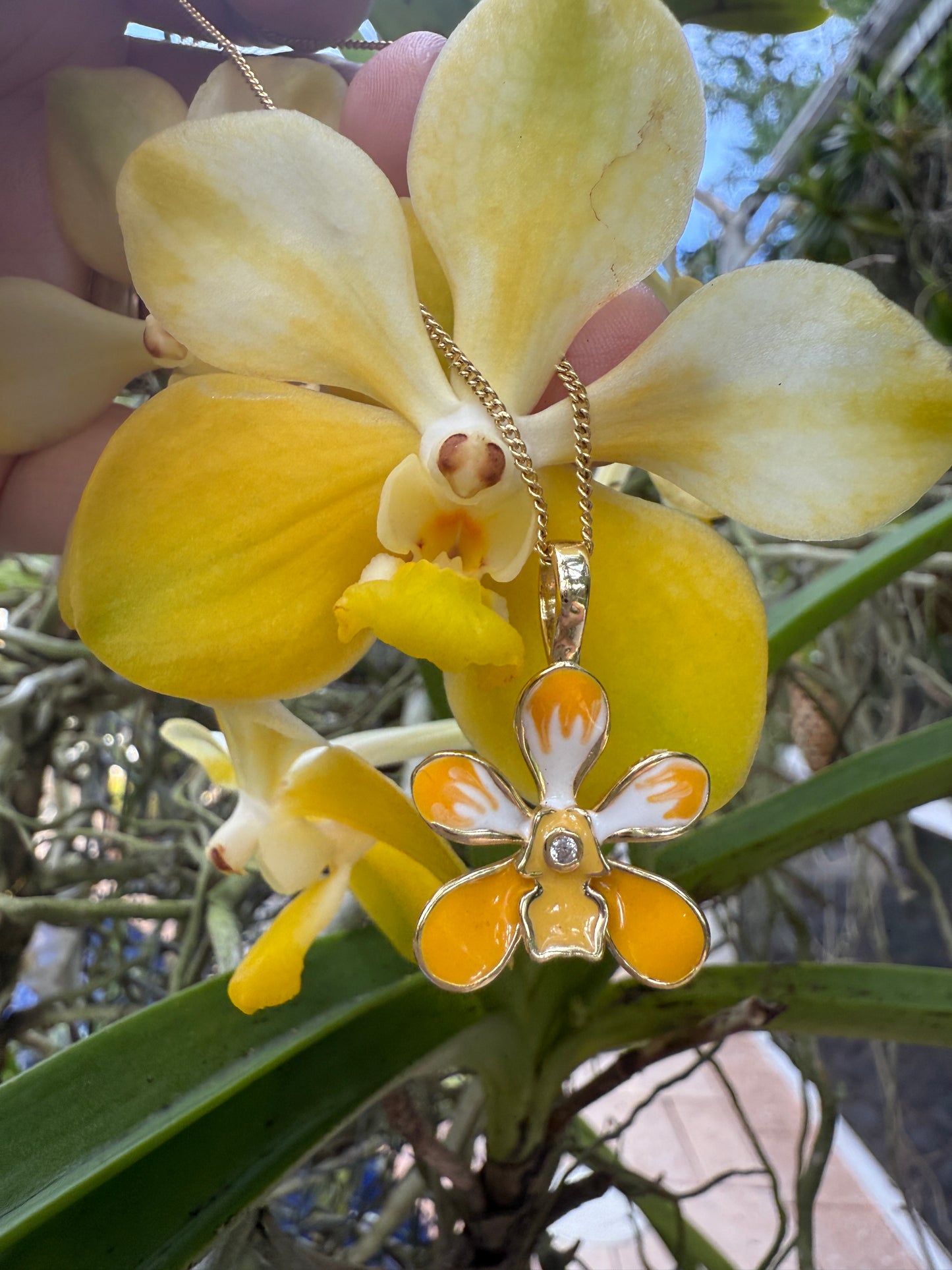 Yellow Loke-Inspired Orchid Vanda Flower Pendant Jewelry