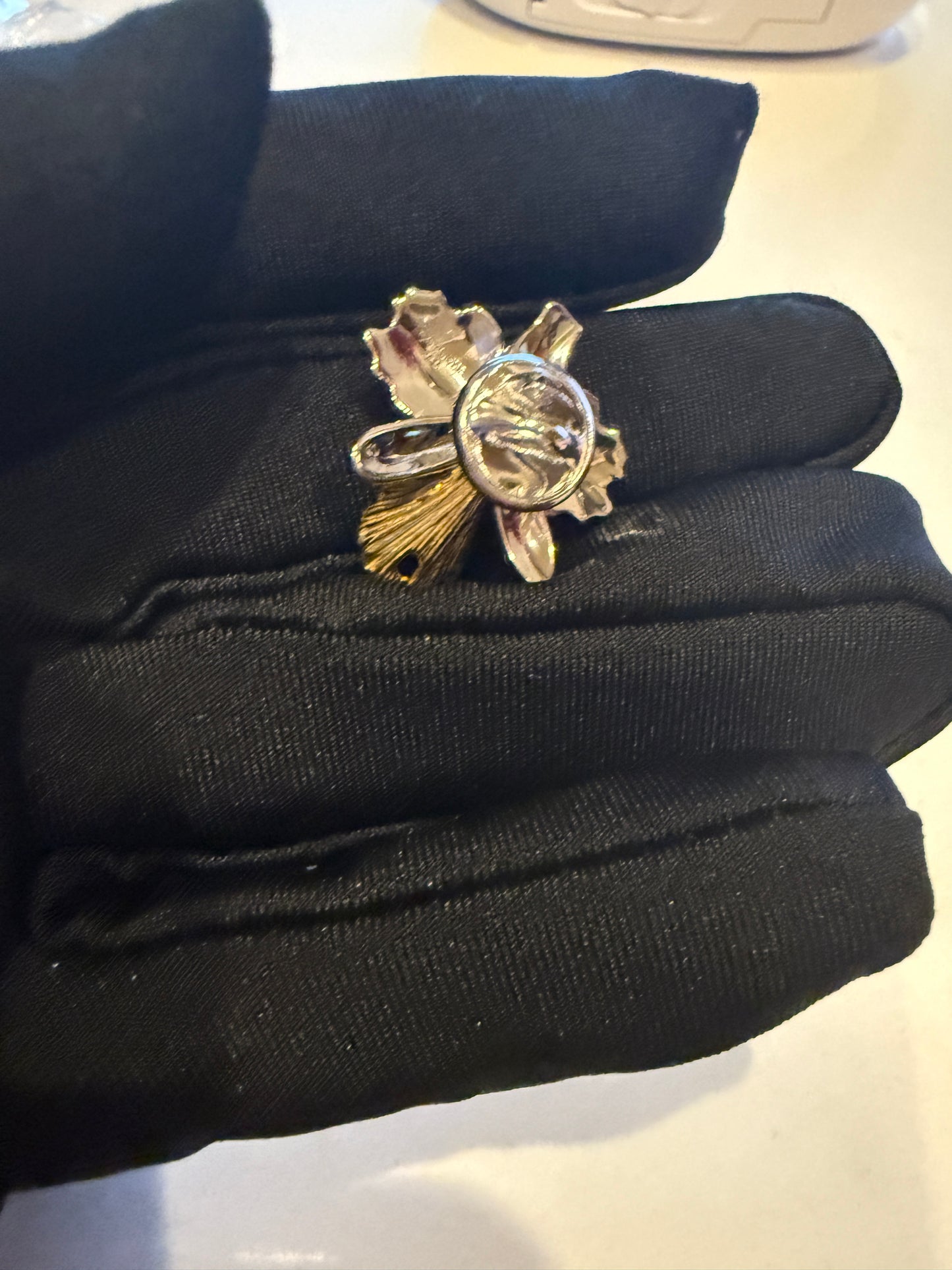 Drama Queen Cattleya Flower Two Tone Brooch