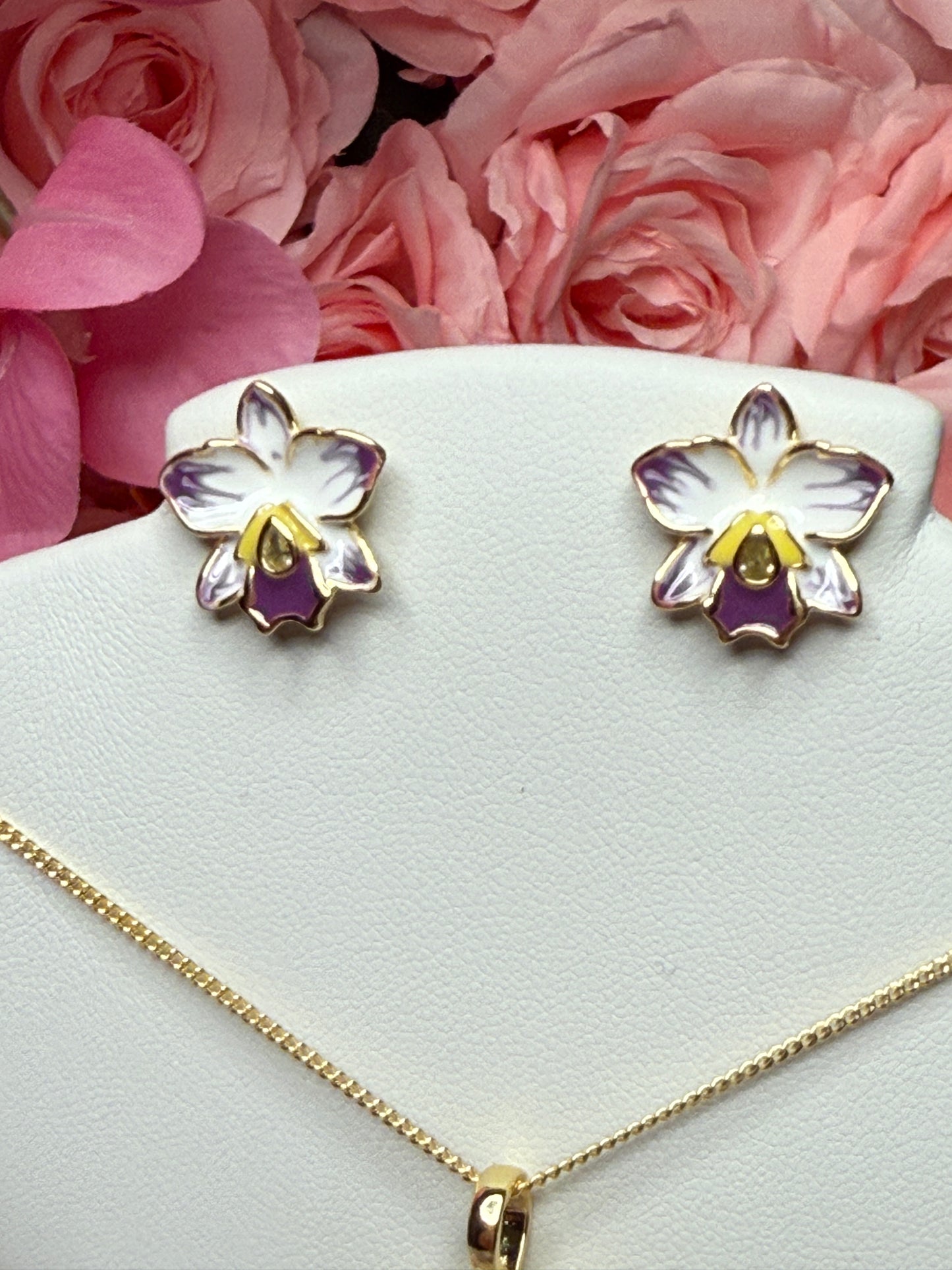 The Hawaiian Collection: Brassolaeliocattleya- inspired Orchid Earrings • Purple Splash Cattleya Earrings