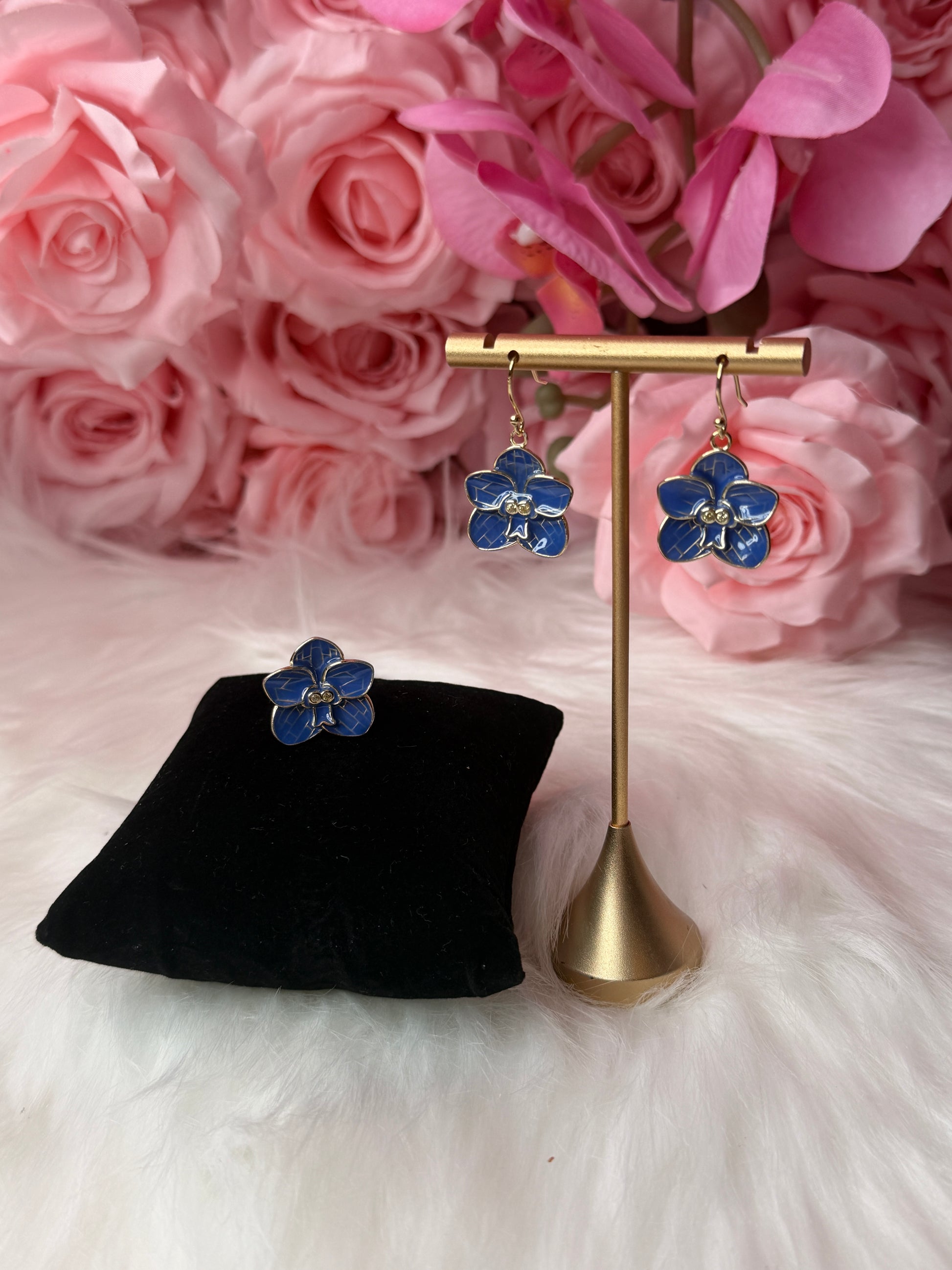 Vanda Bloomers Collection: Blue or Purple Orchid Vanda Flower Jewelry - Orchidique