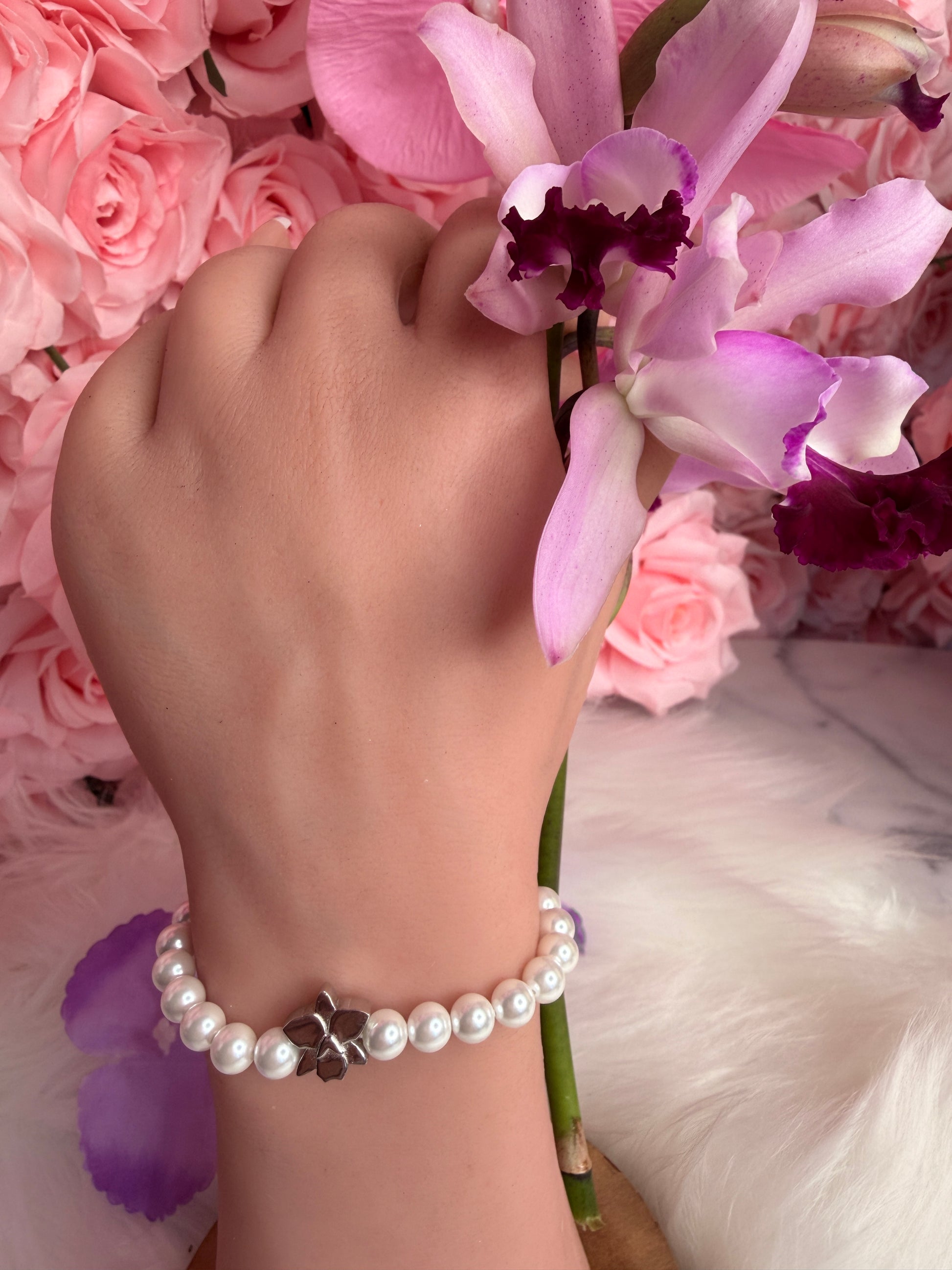 Cattleya Orchid Pearl Bracelet - Orchidique