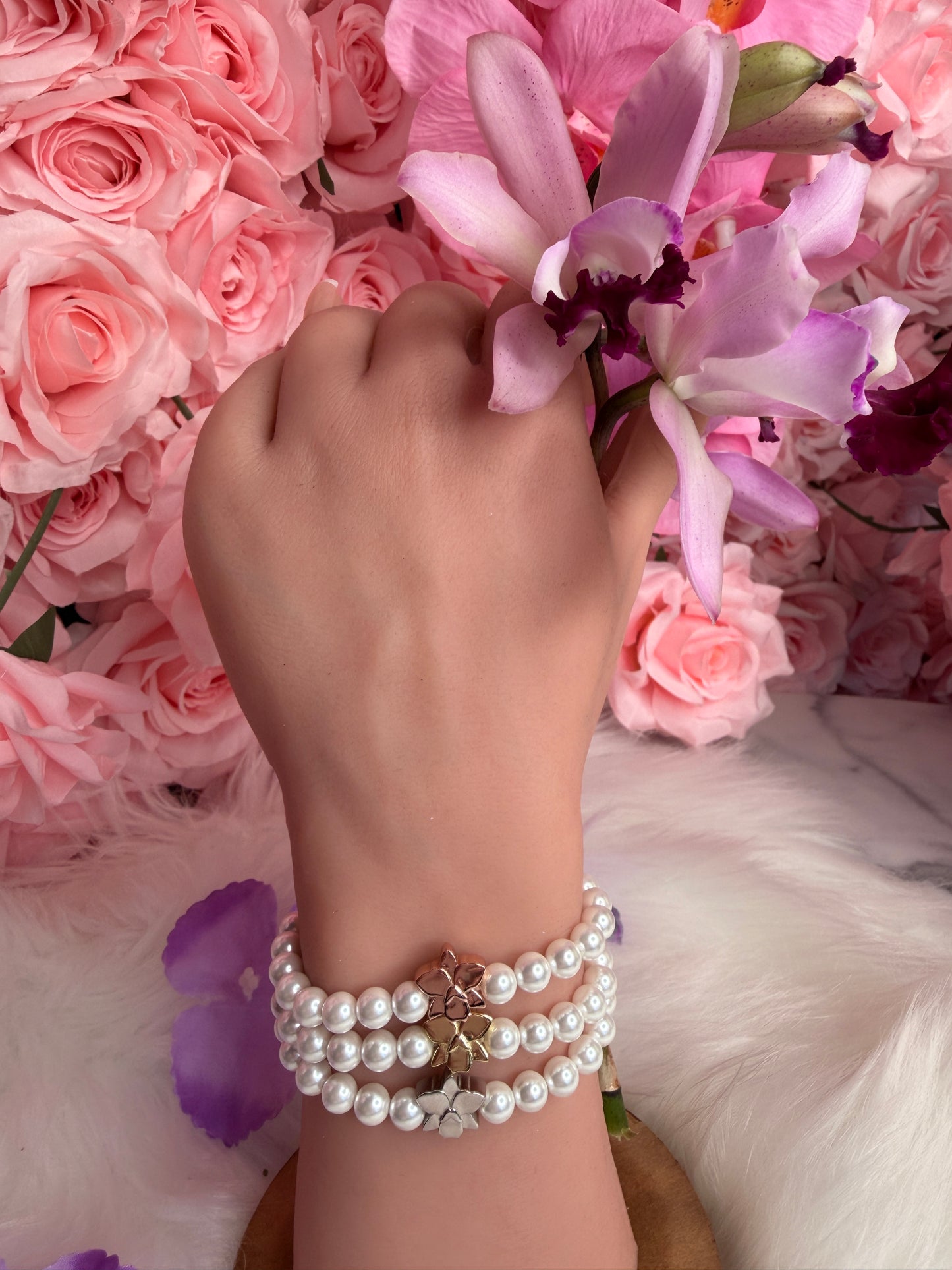 Cattleya Orchid Pearl Bracelet - Orchidique