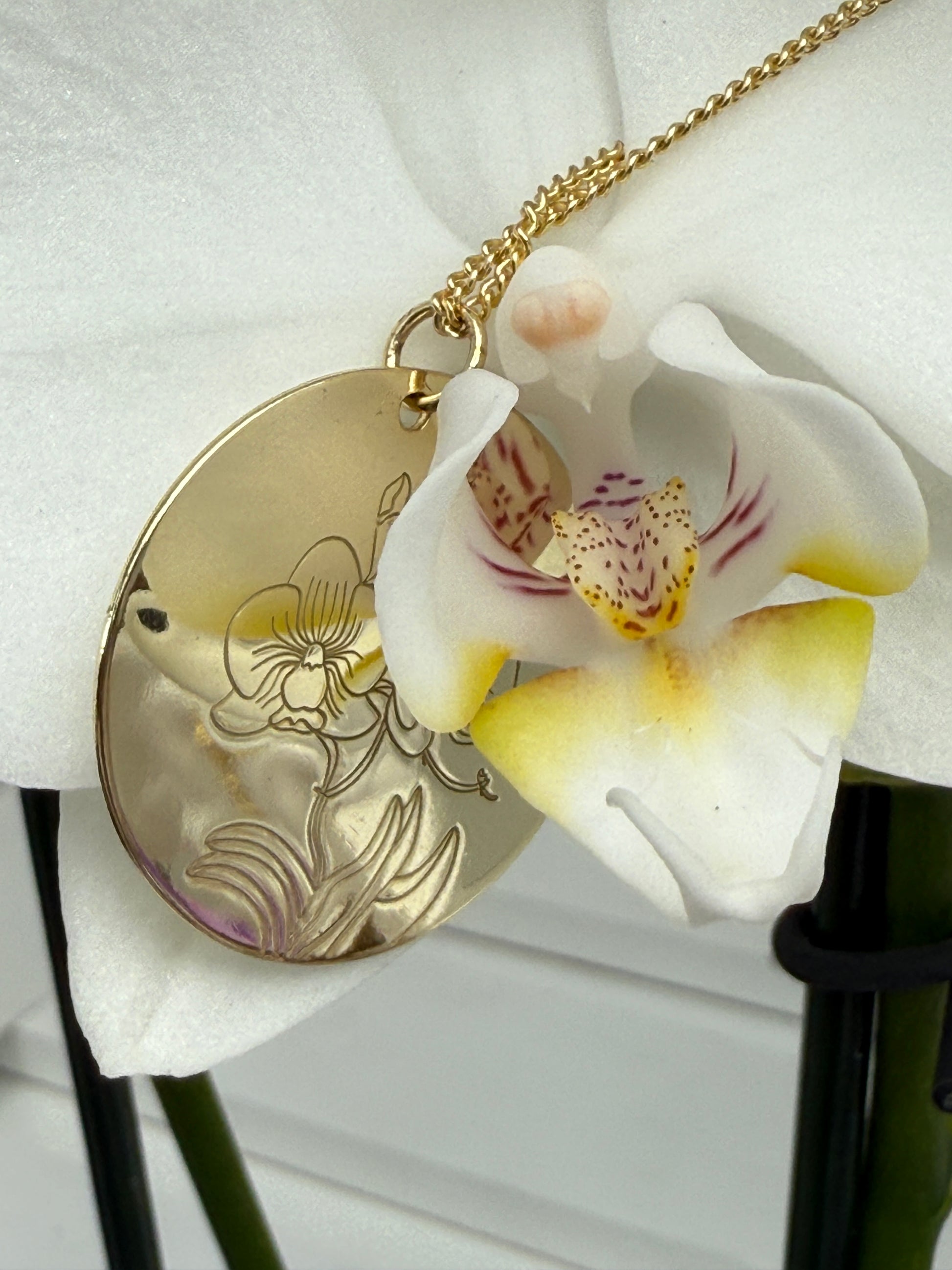 The Birthstone Phalaenopsis Collection: Phalaenopsis Disc Orchid Pendant Necklace - Orchidique