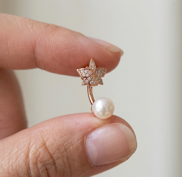 Signature Orchid Stud Earrings • Cattleya • White Zircon • Pearl Jacket • 18K Rose Gold - Orchidique
