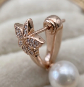 Signature Orchid Stud Earrings • Cattleya • White Zircon • Pearl Jacket • 18K Rose Gold - Orchidique