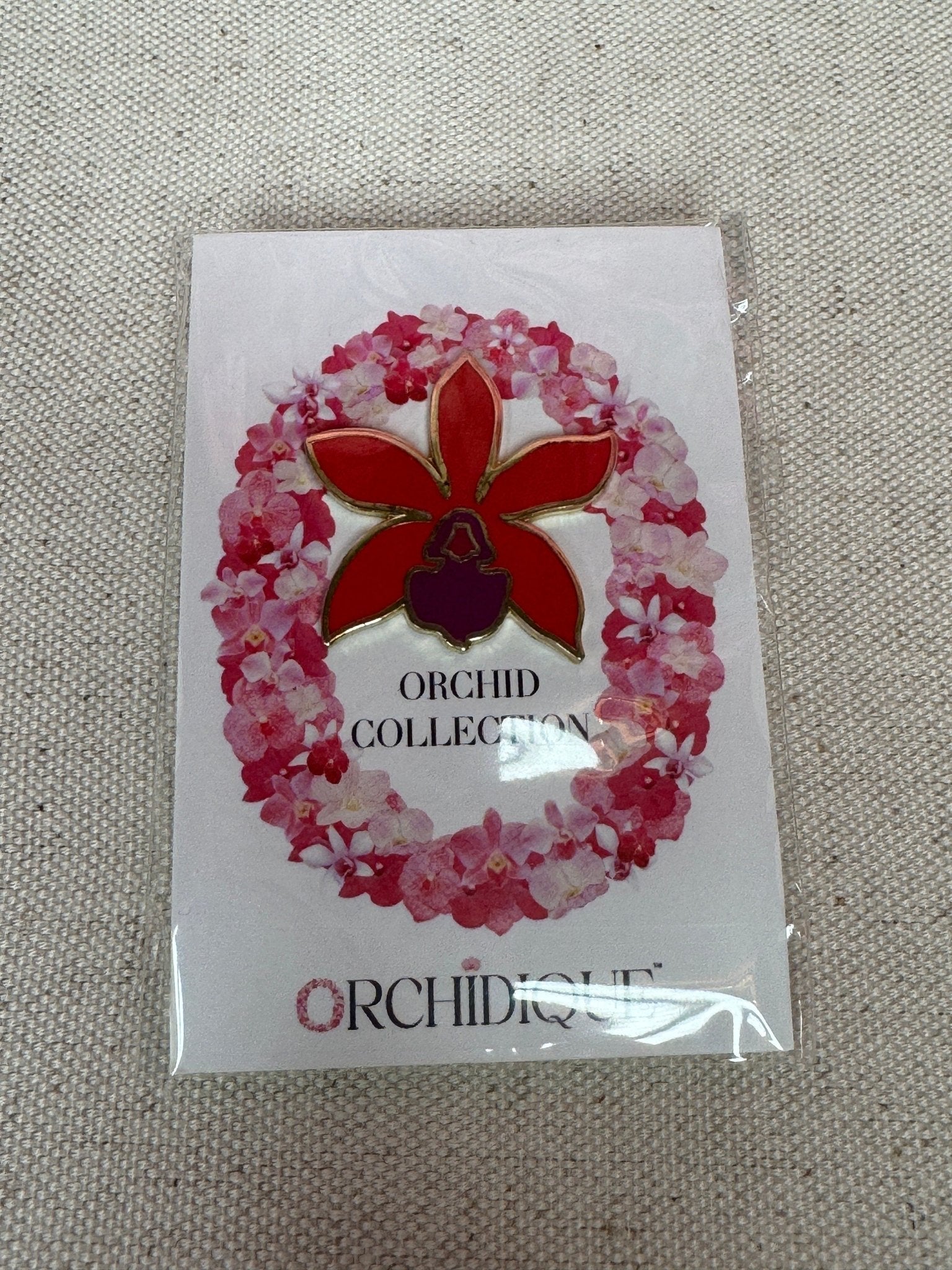 Cattleya Orchid Golf Hat Charm Marker • Luxury Golf Ball Marker with Hat Clip • Unique Gift for Golfers • Flower Hat Clip - Orchidique