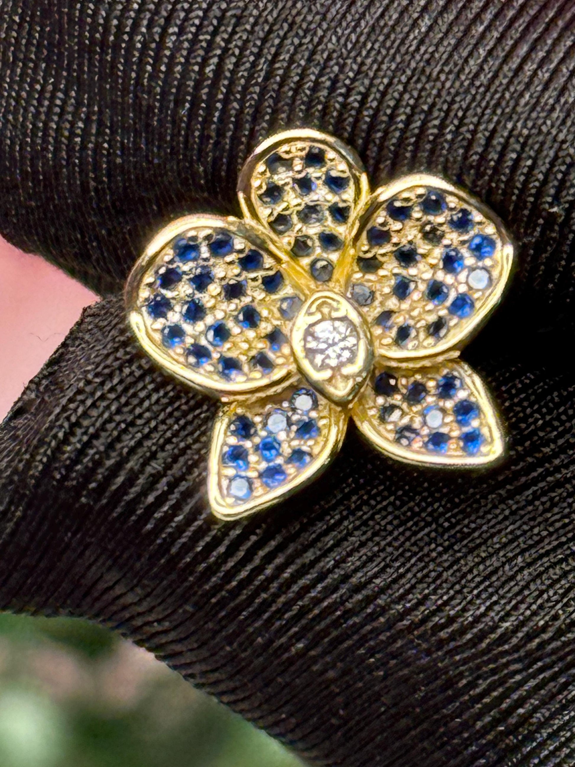 Saphire Zircons Orchid Phalaenopsis Flower Earrings • Shimmer me Phalaenopsis Studs