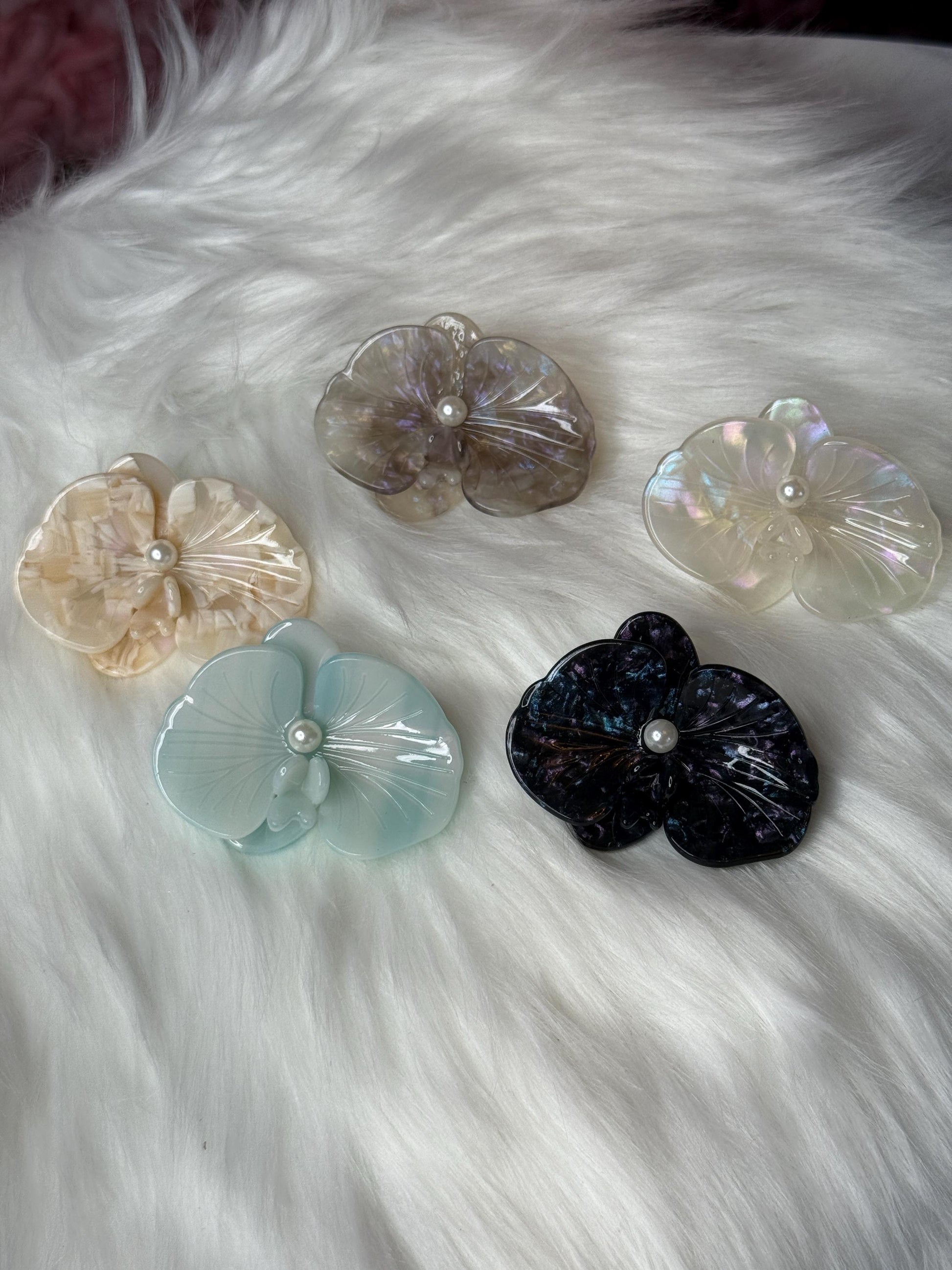 Orchid Hair Barrette • Black Orchid Hair Clip • Wedding Hair Piece • Tropical Clip • Joyeria de Orquídeas