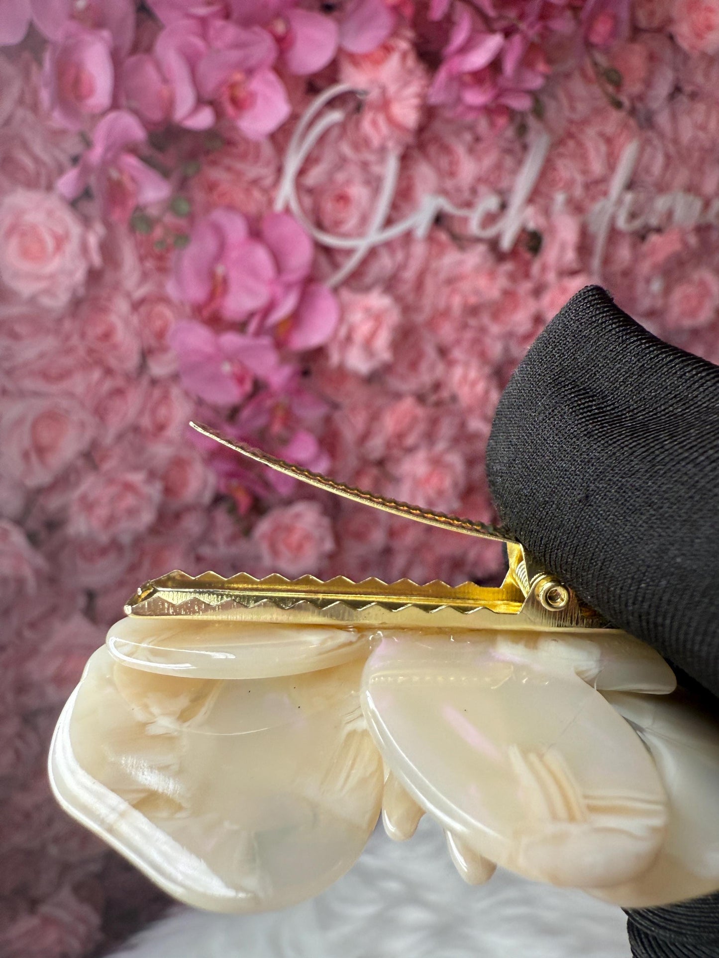 Orchid Hair Barrette • Nude Pearl Orchid Hair Clip • Wedding Hair Piece • Tropical Clip • Joyeria de Orquídeas