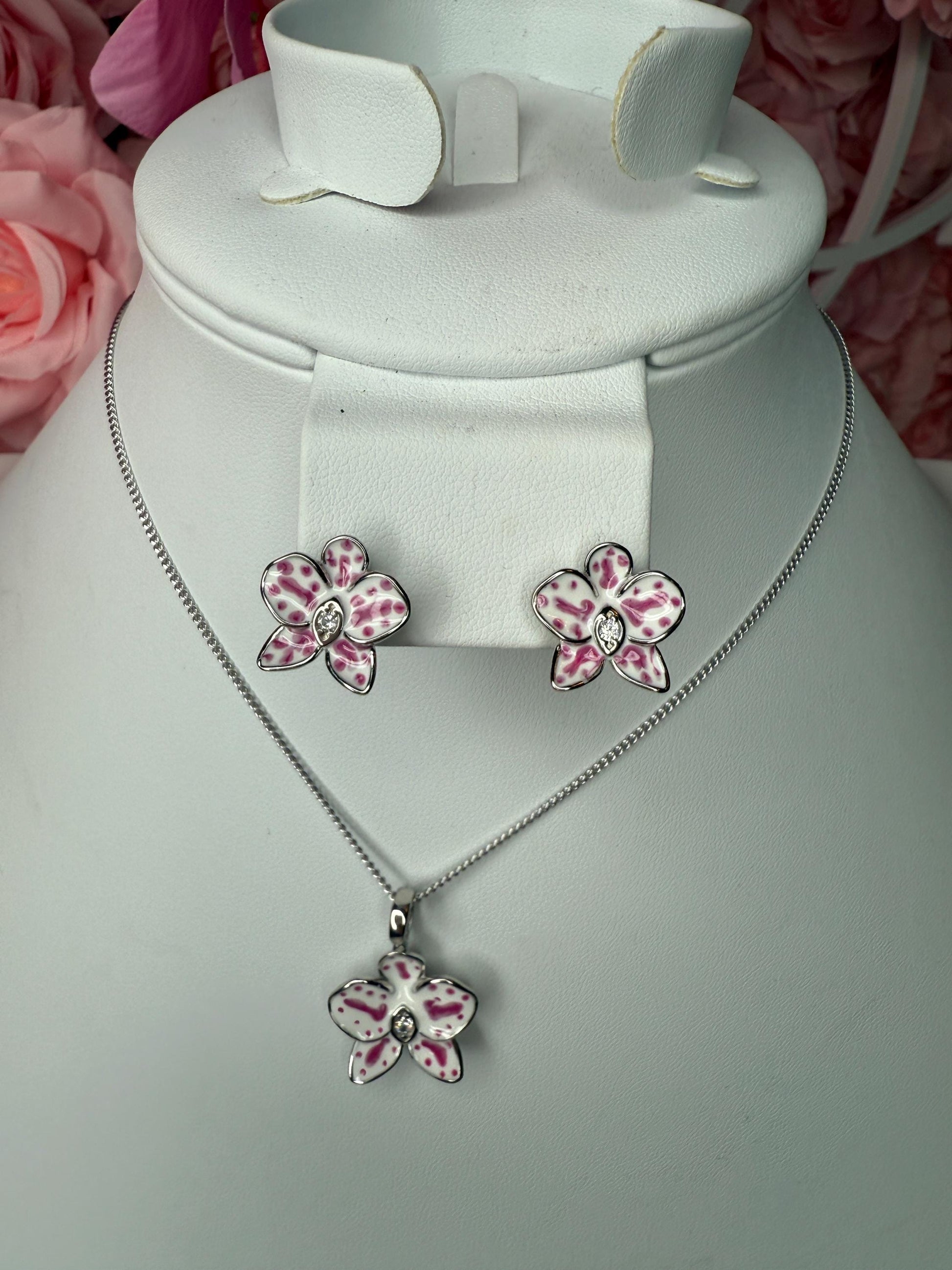 Color Burst Phal Collection: White and Pink Splash Oval Phalaenopsis Orchid Jewelry Set