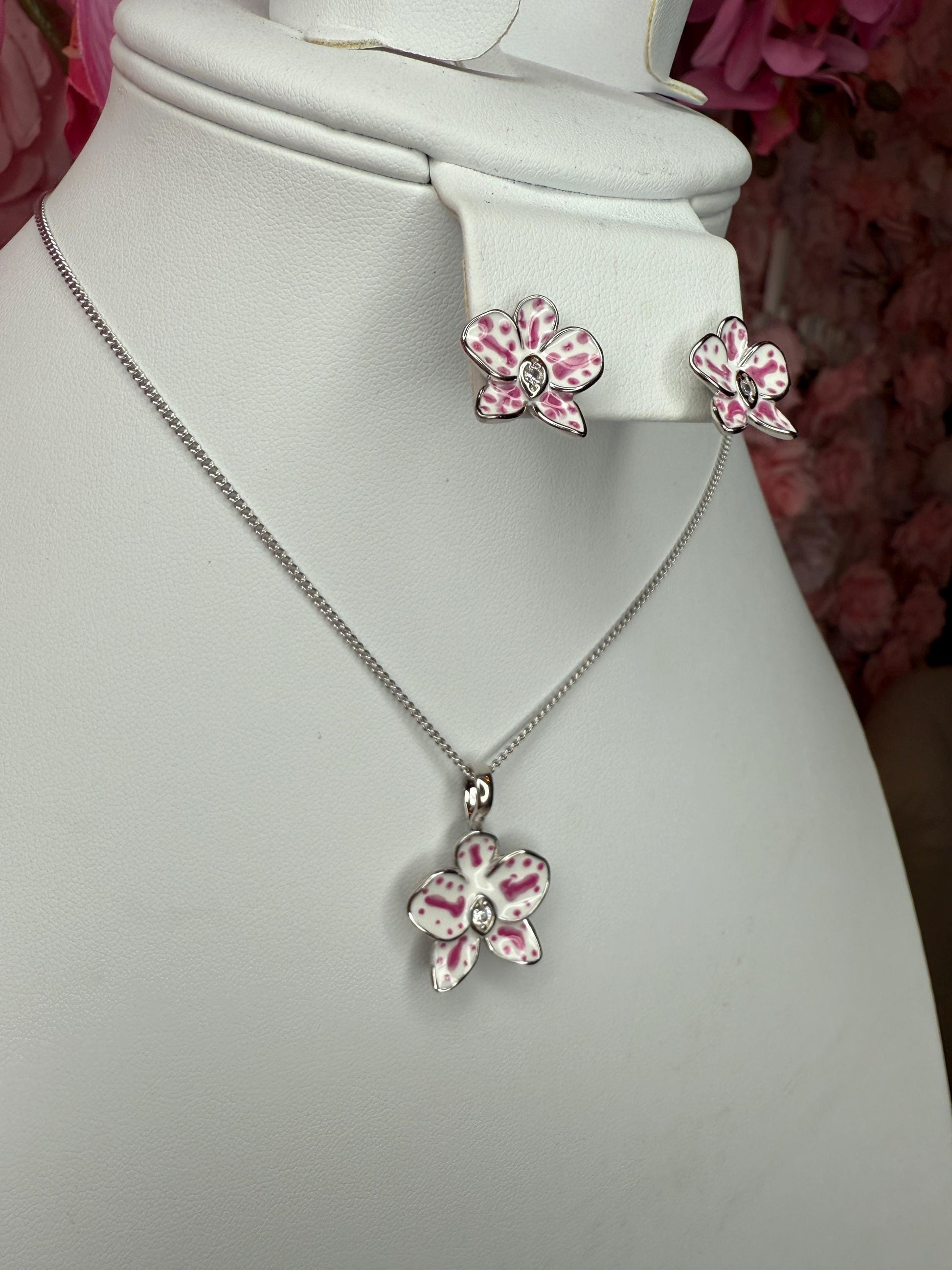 Color Burst Phal Collection: White and Pink Splash Oval Phalaenopsis Orchid Jewelry Set